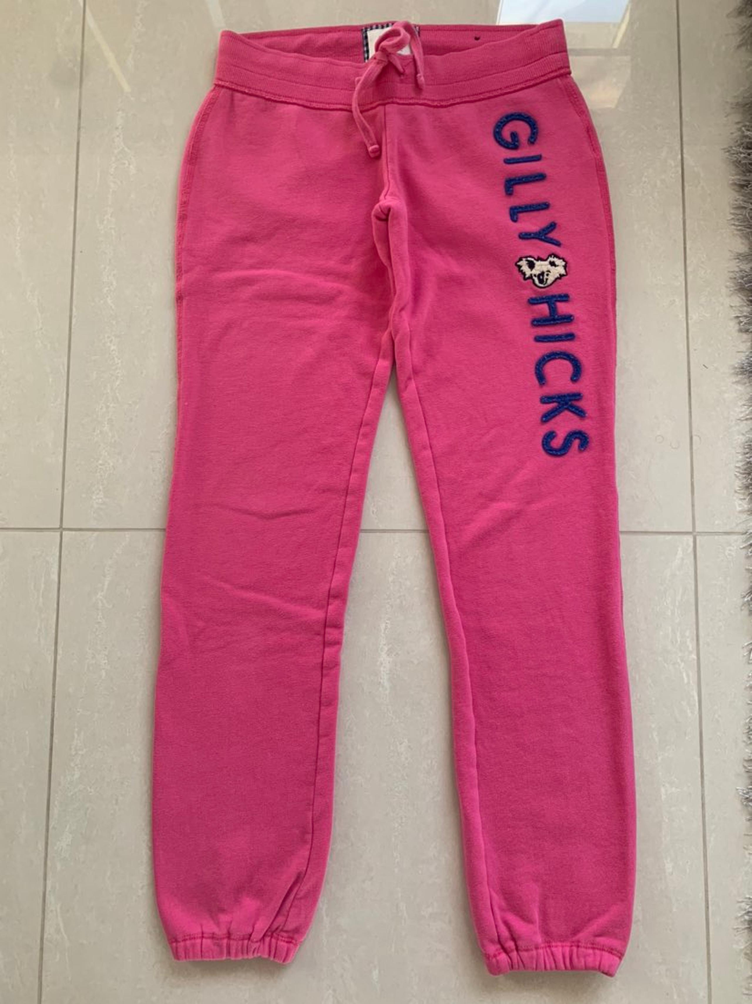 sweatpants