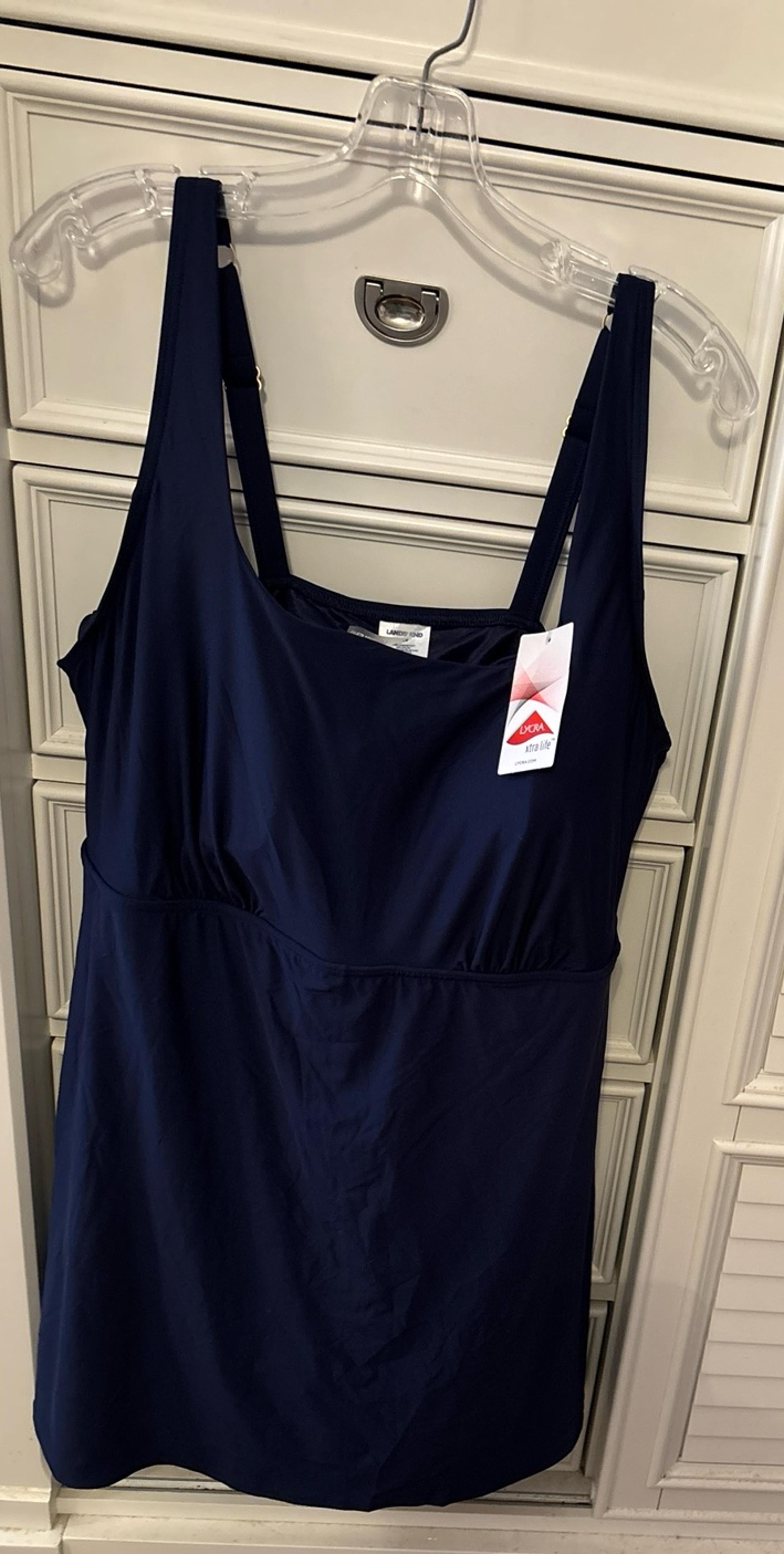 NWT! Lands’ End Navy Blue 1-Piece Swimdress With Built-In Shorts- Size 22W