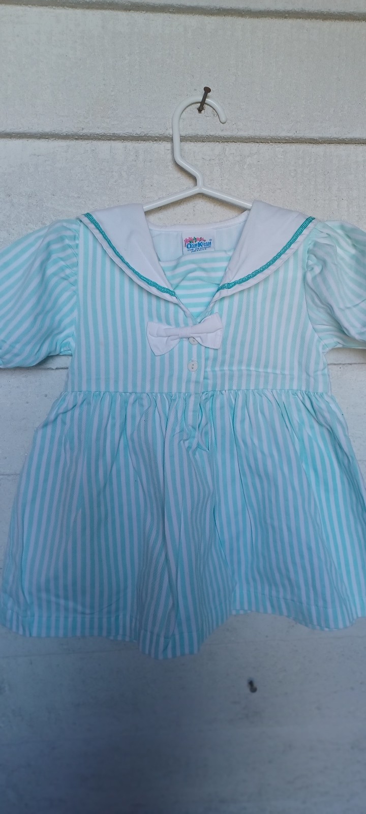Vintage Girl Oshkosh Baby B’Gosh Dress 2t newest green Strip dress usa. Condition is pr