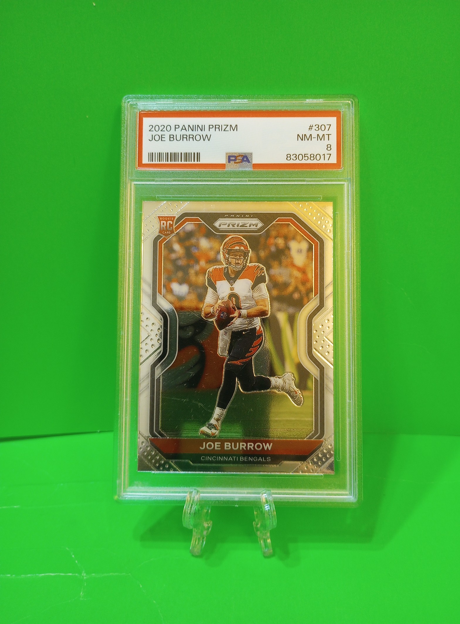 PSA 8 RC JOE BURROW ROOKIE CARD PRIZM 2020 #307 PANINI LSU CINCINNATI BENGALS !!