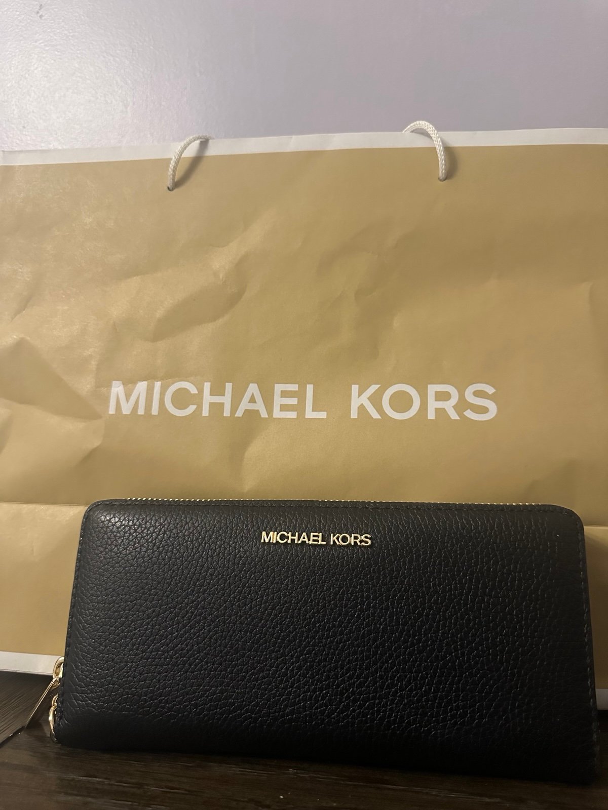 Brand new Michael kors wallet
