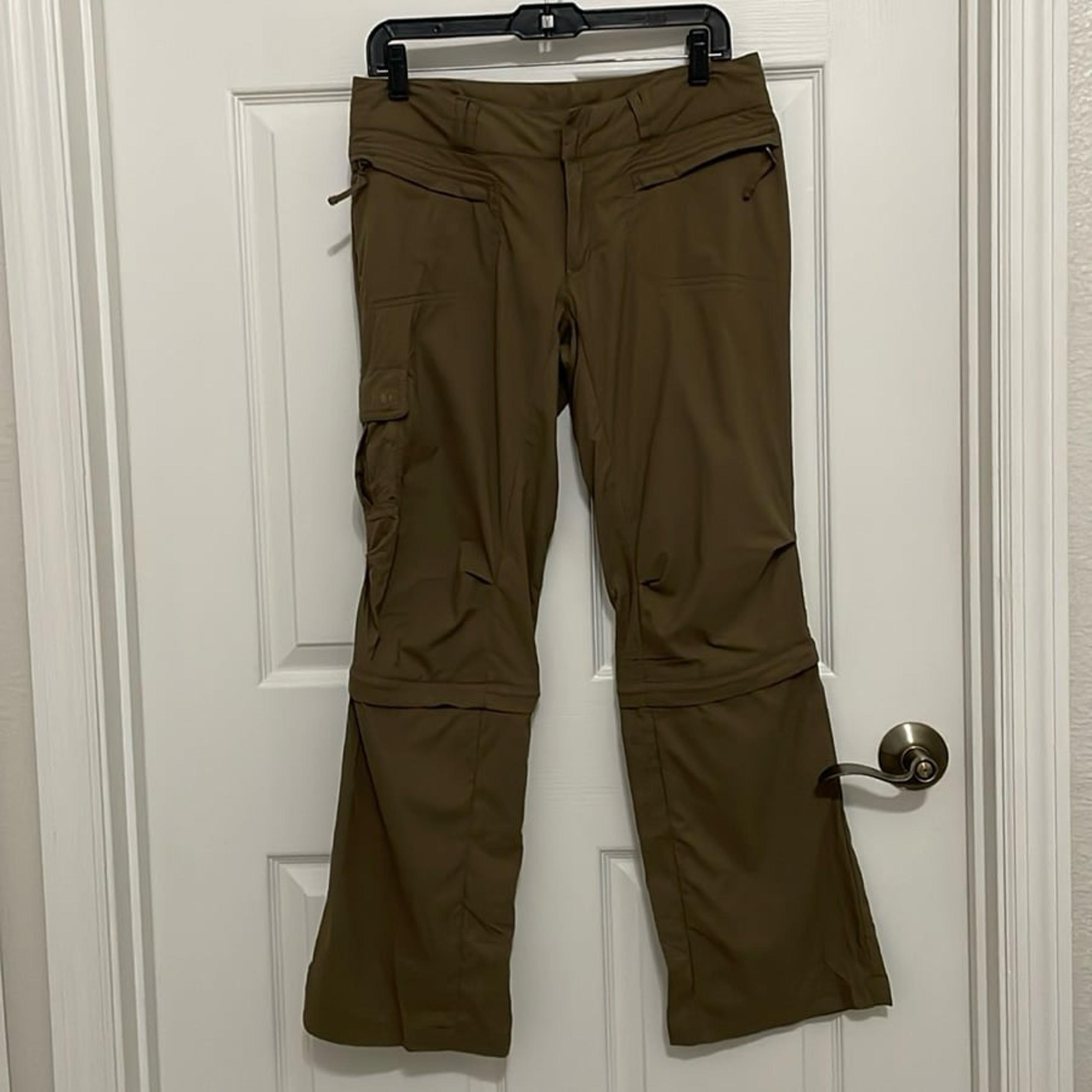 REI Women’s brown zip up cargo pants
