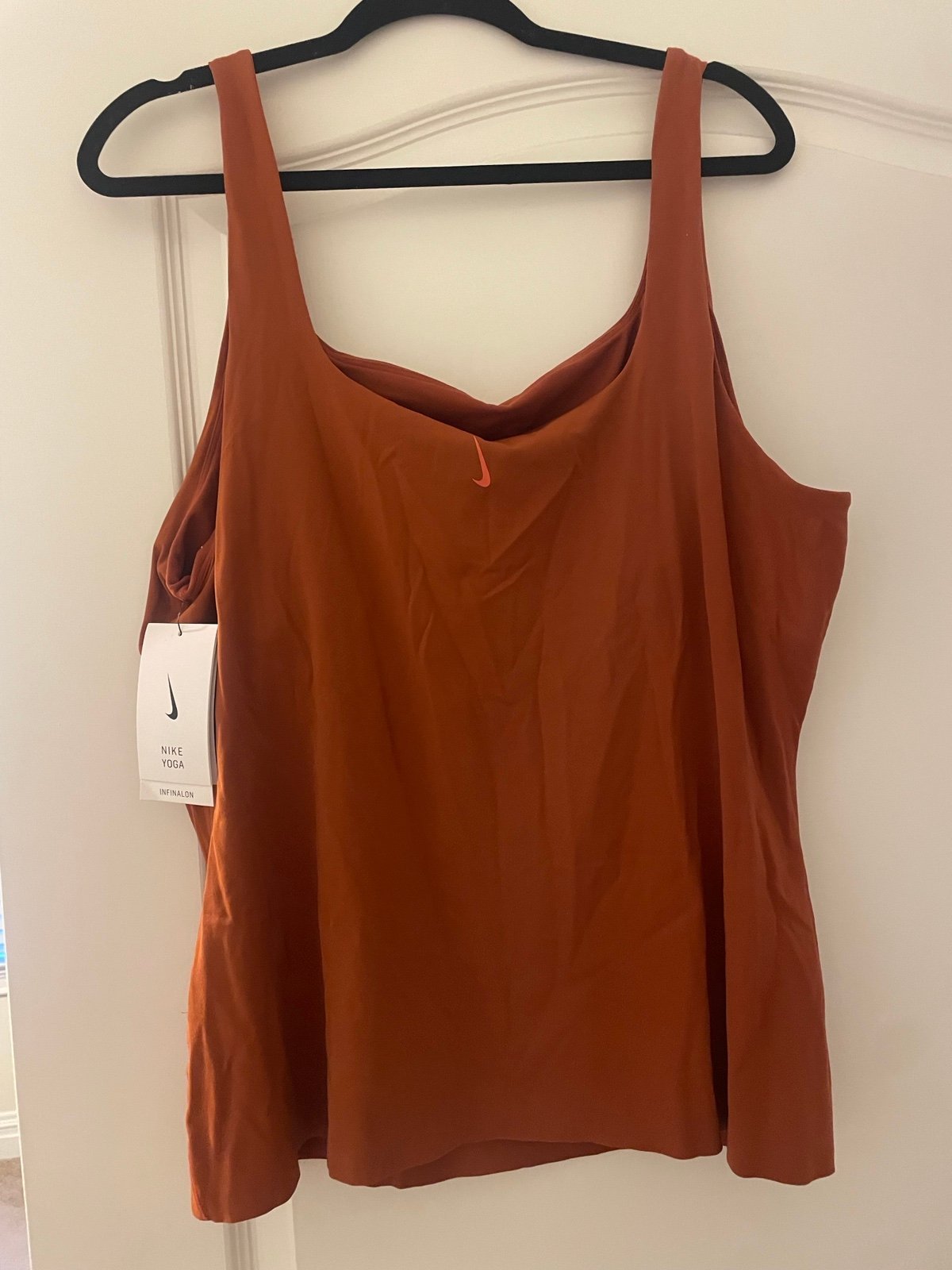 Burnt orange brand new Nike tank top 2X yoga infinalon training tank