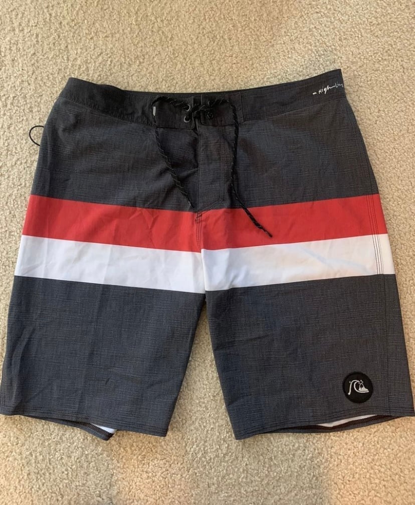 Quiksilver Highline 20 Inch Boardshorts Size 32