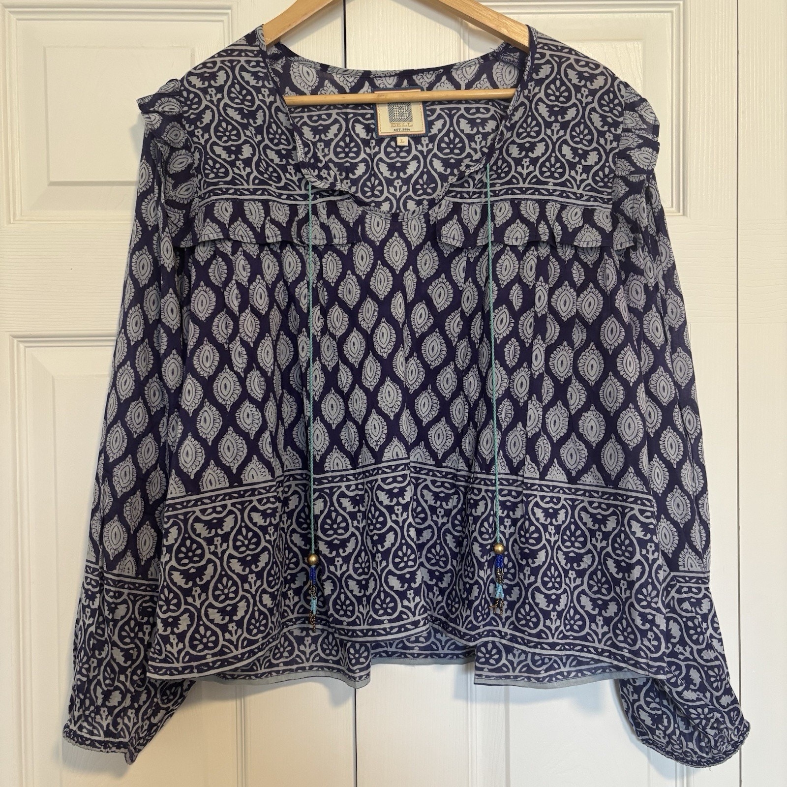 Women’s Alicia Bell Ruffle Printed Sheer Blue Top Size Large