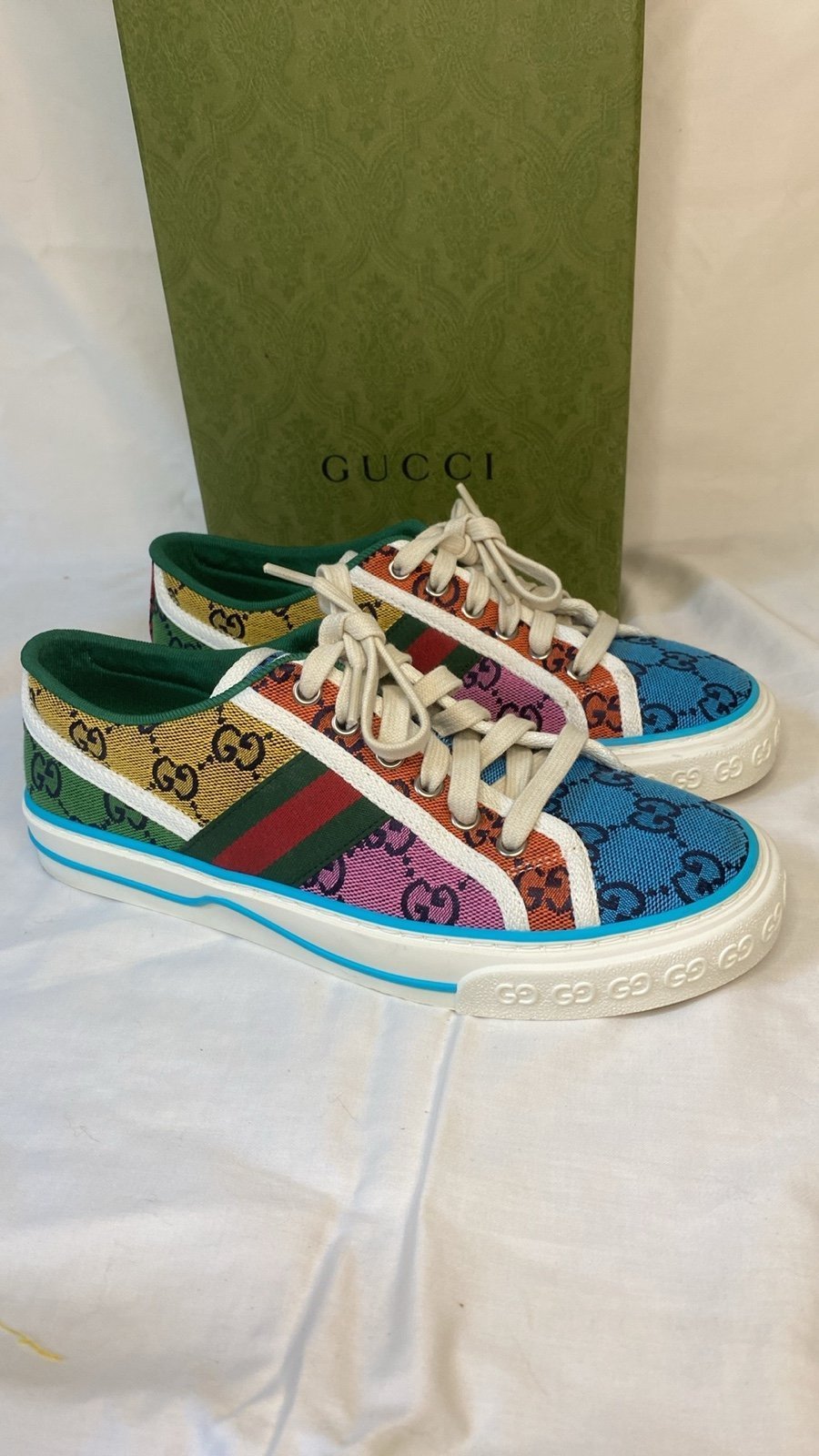 Gucci sneakers women