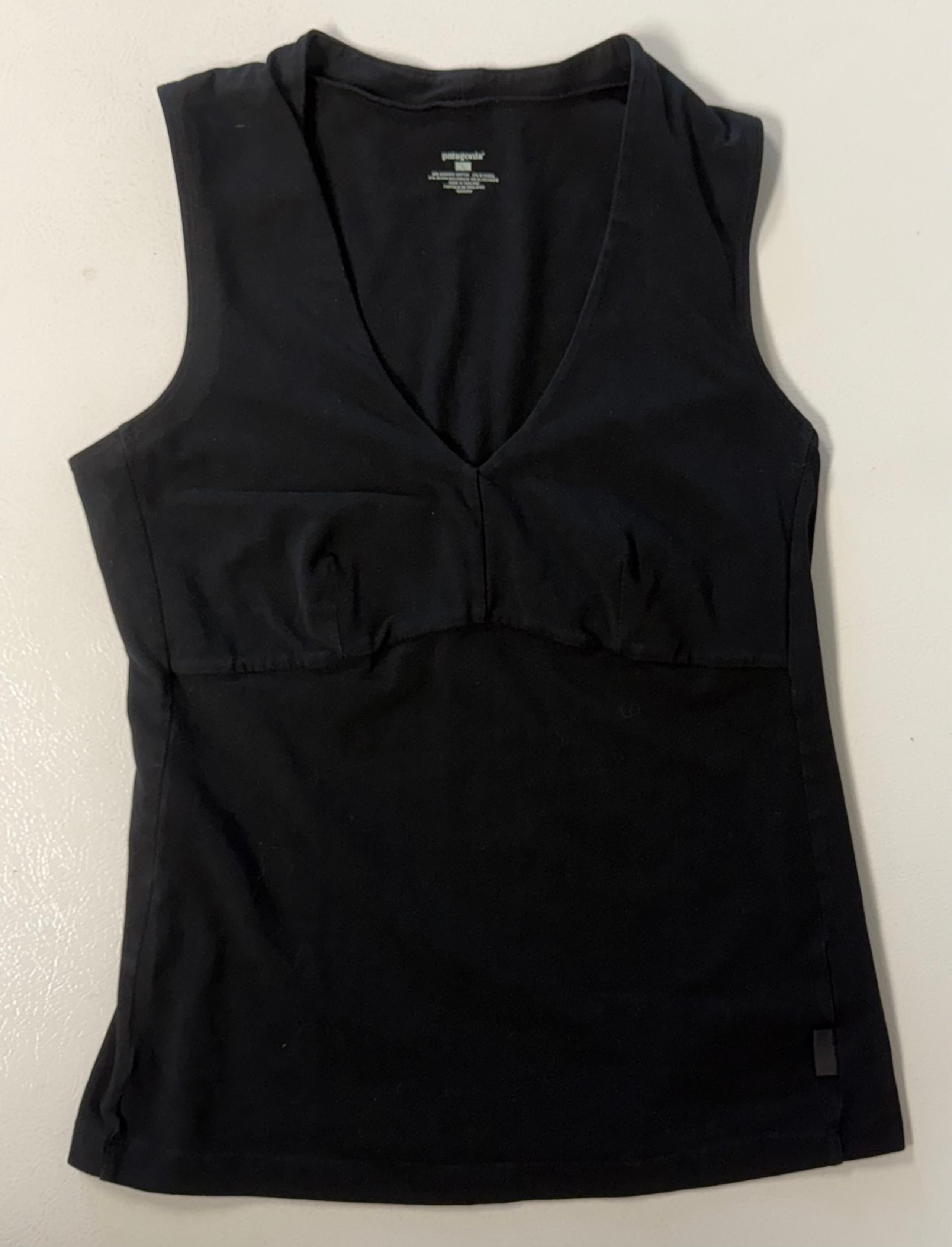 Patagonia Fitted V-Neck Stretch Tank Top Black Plunge Womens Large