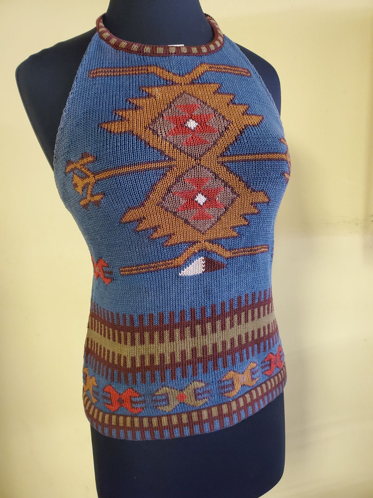 Peruvian Connection size M halter