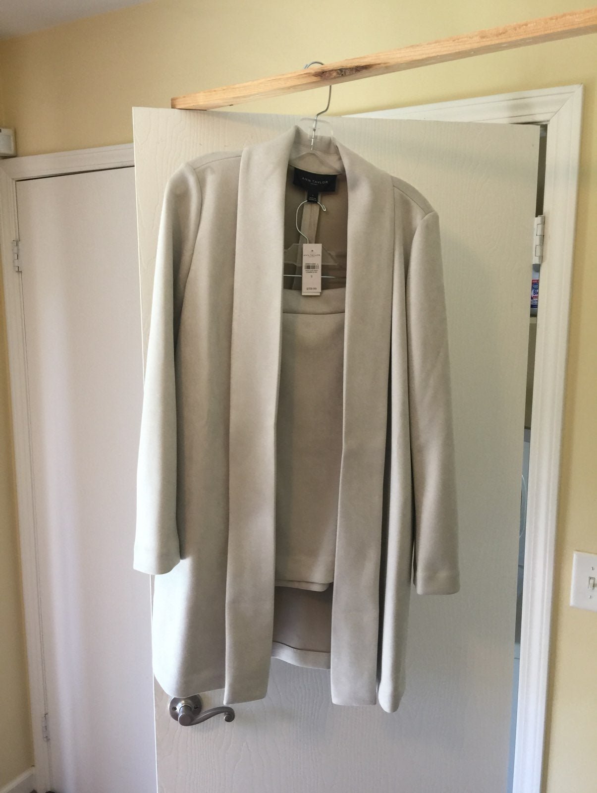 2 piece stylish skirt and blazer set by Anne Taylor