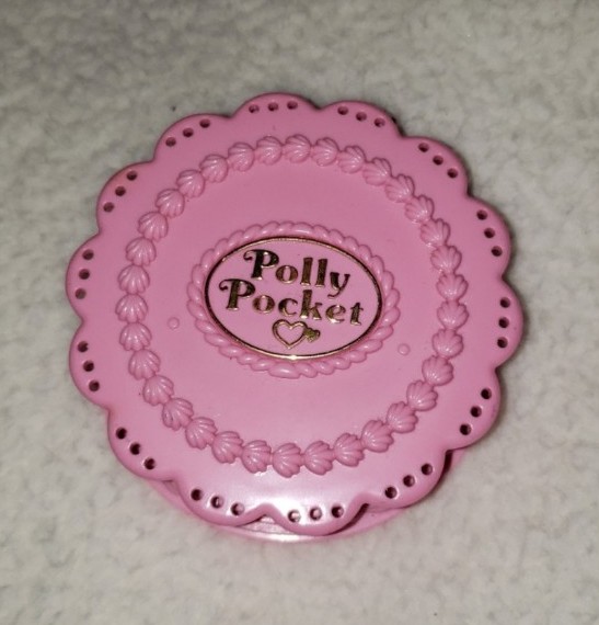 Polly Pocket Birthday Surprise