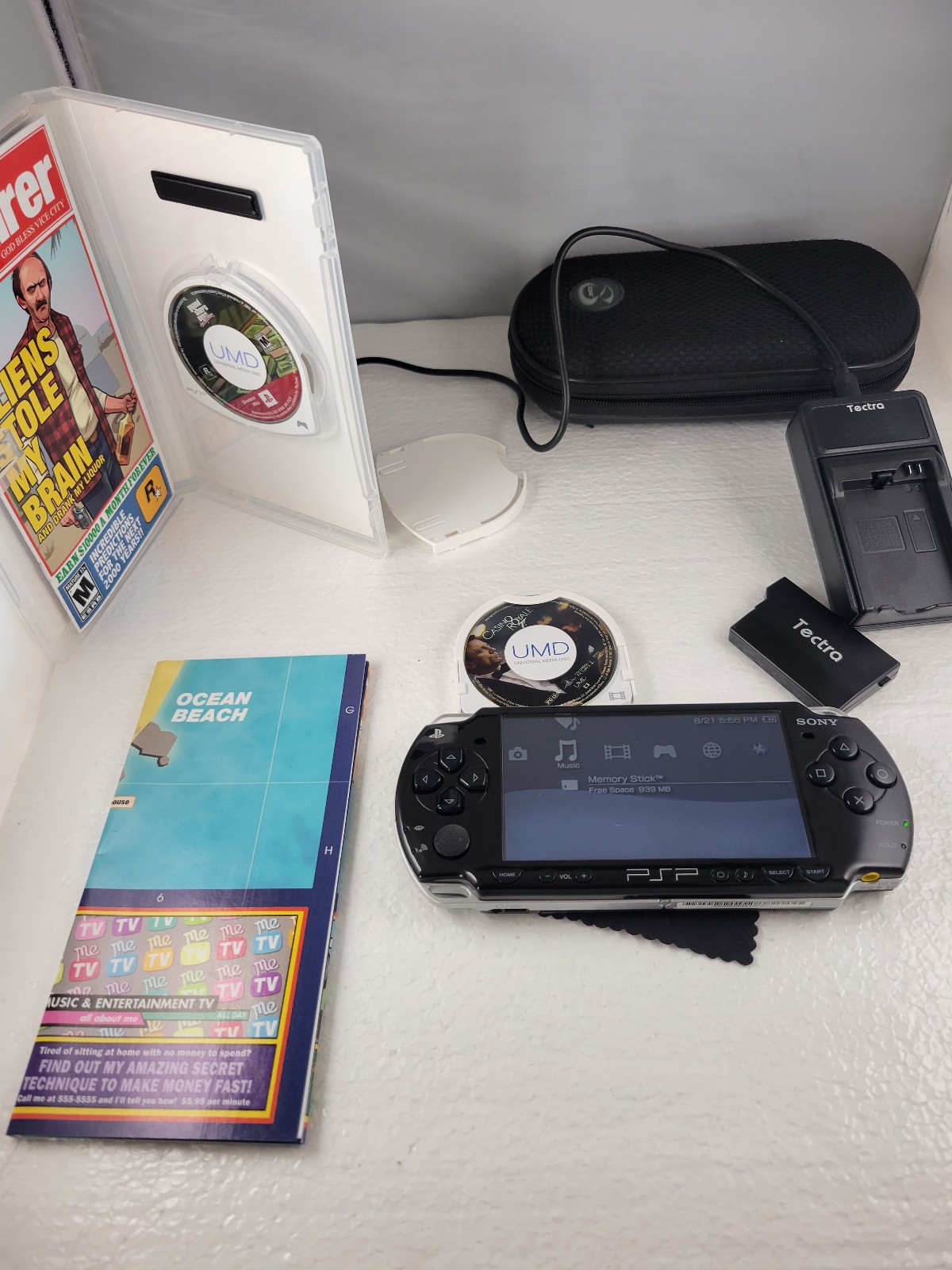 Piano sales Black Sony PSP 2001 System Console Bundle 2 batteries game and more!