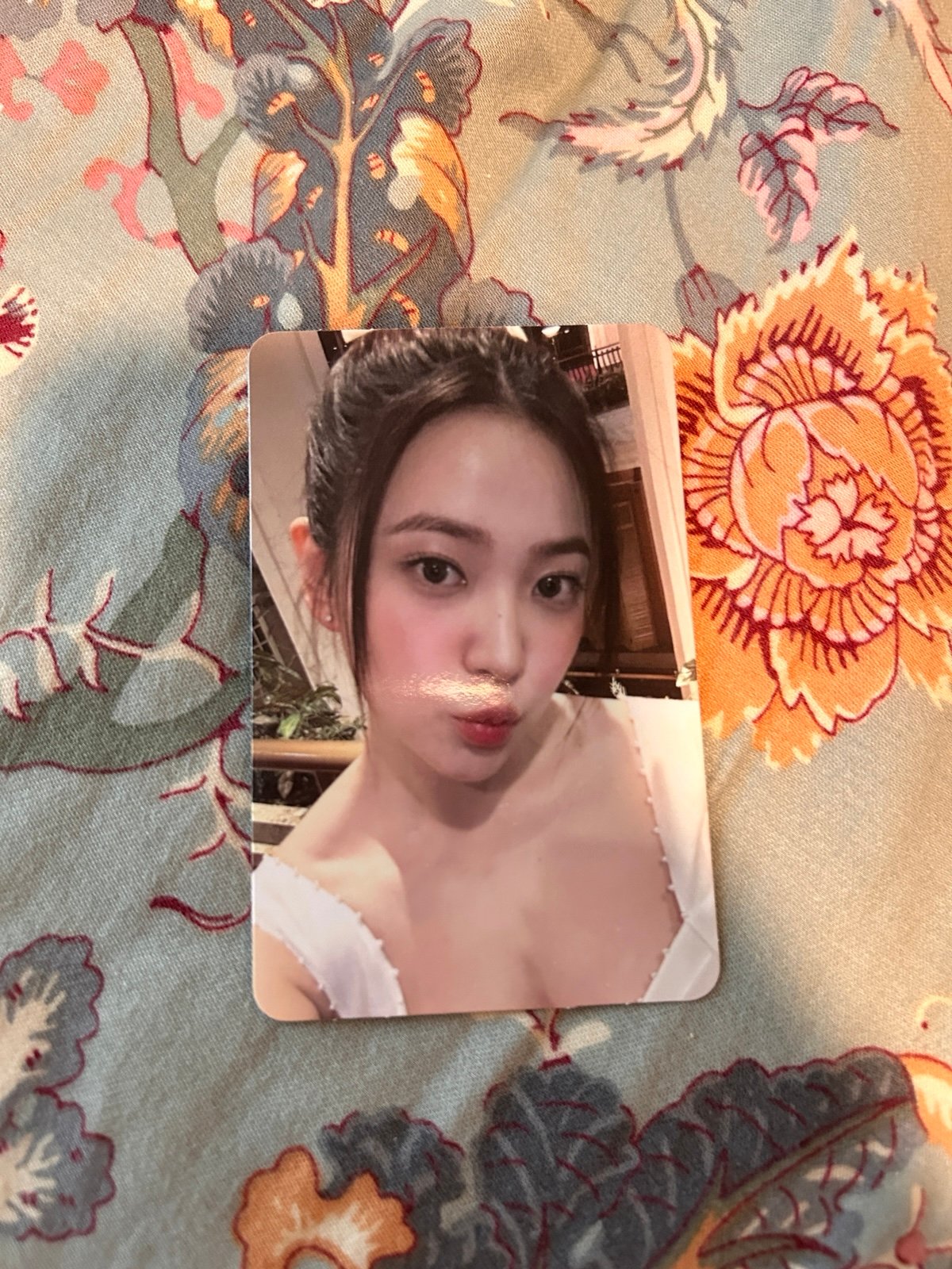 Yeri R to V Bag RARE official photocard