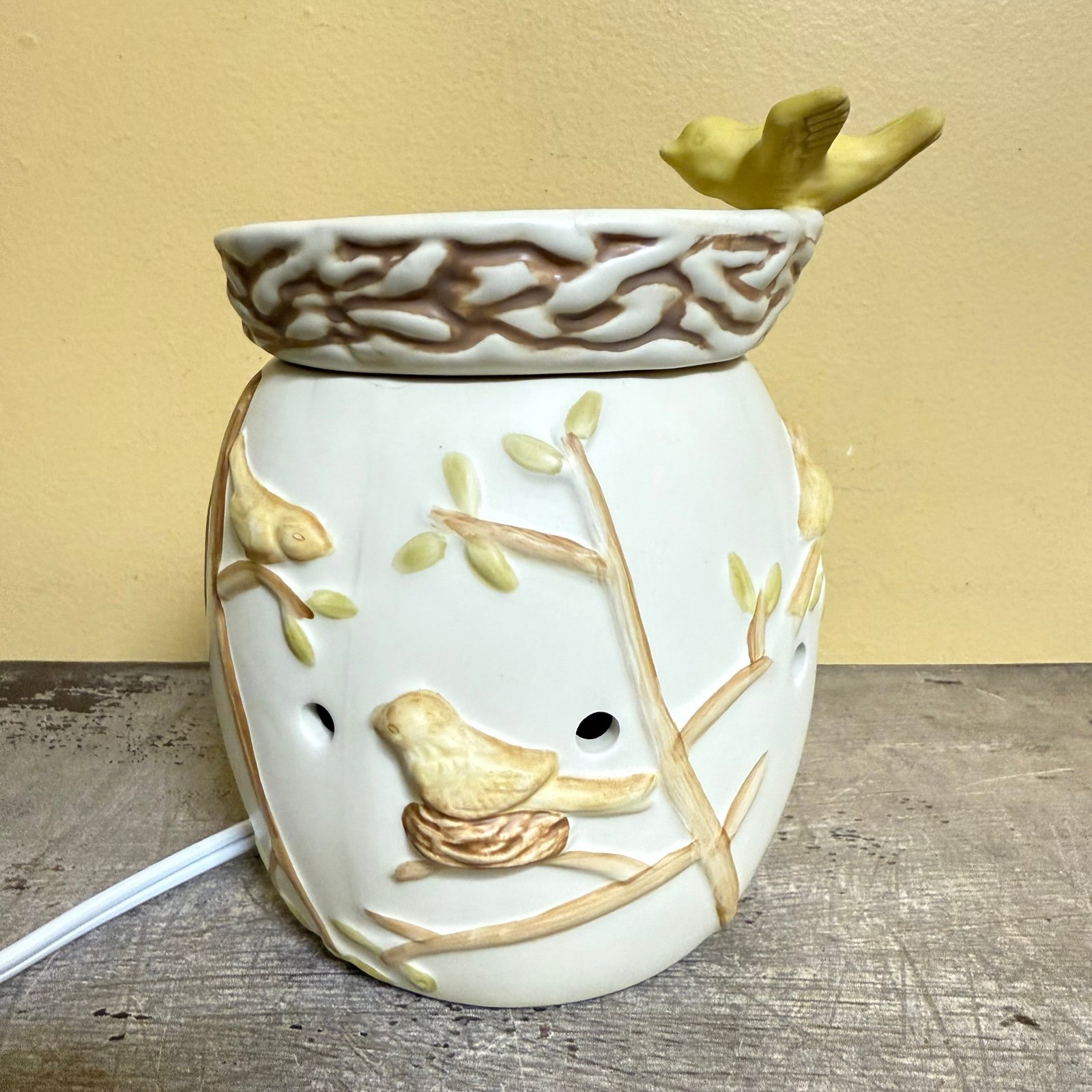Scentsy Nature’s Haven Full Size Wax Warmer 7” Tall Bird Nest Retired