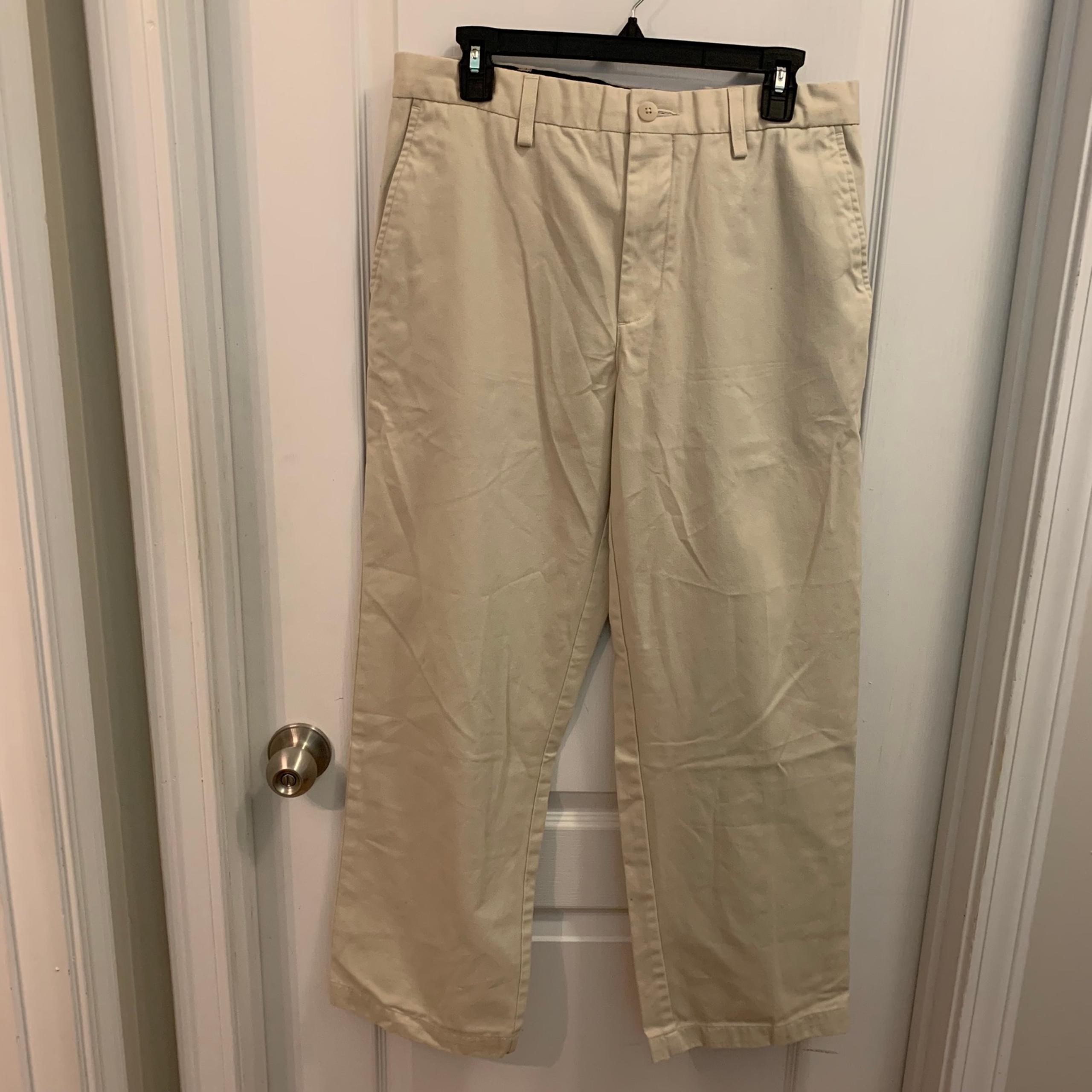 Croft & barrow men’s cream khaki dress pants