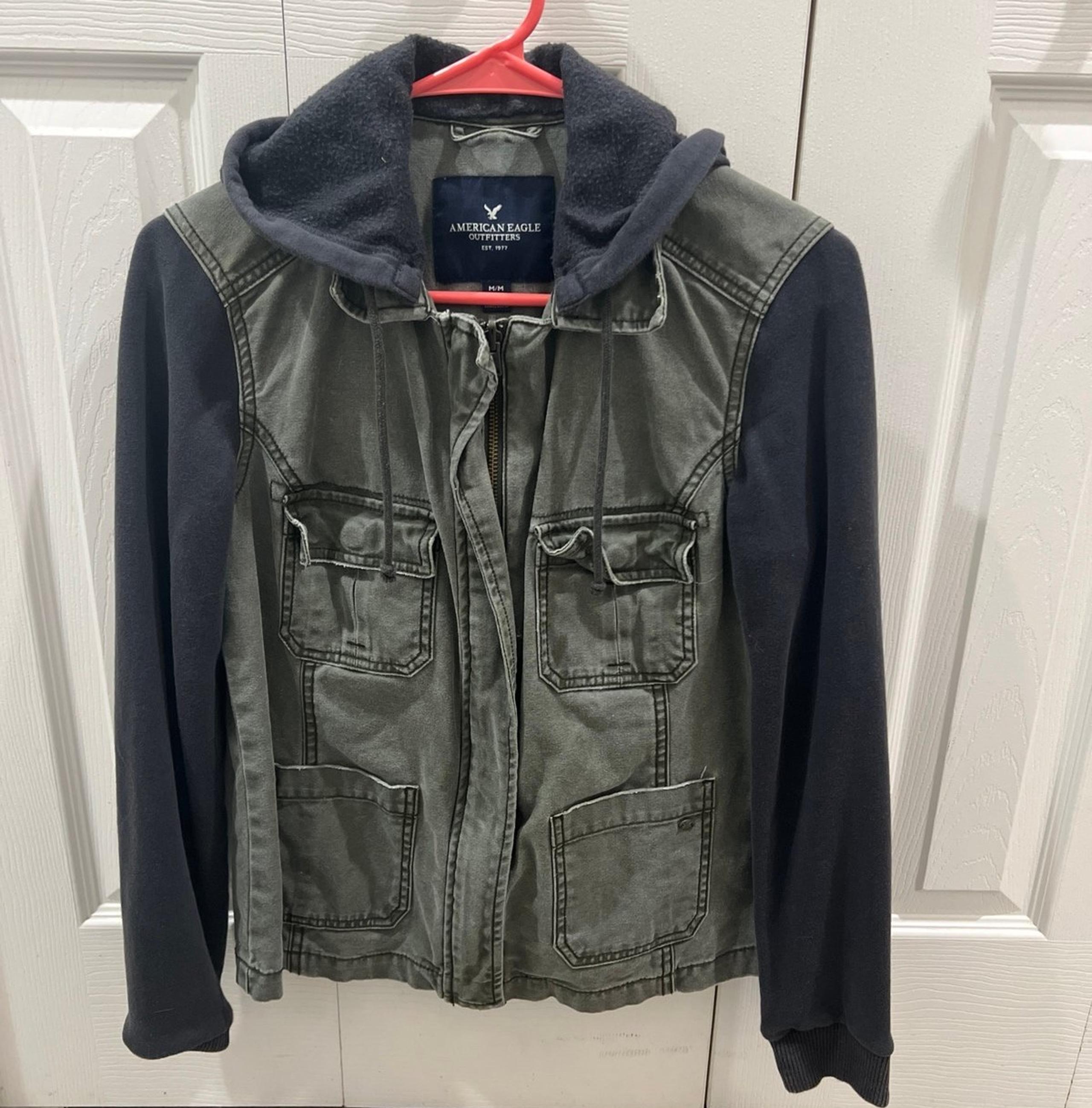 American Eagle Jacket Women size medium