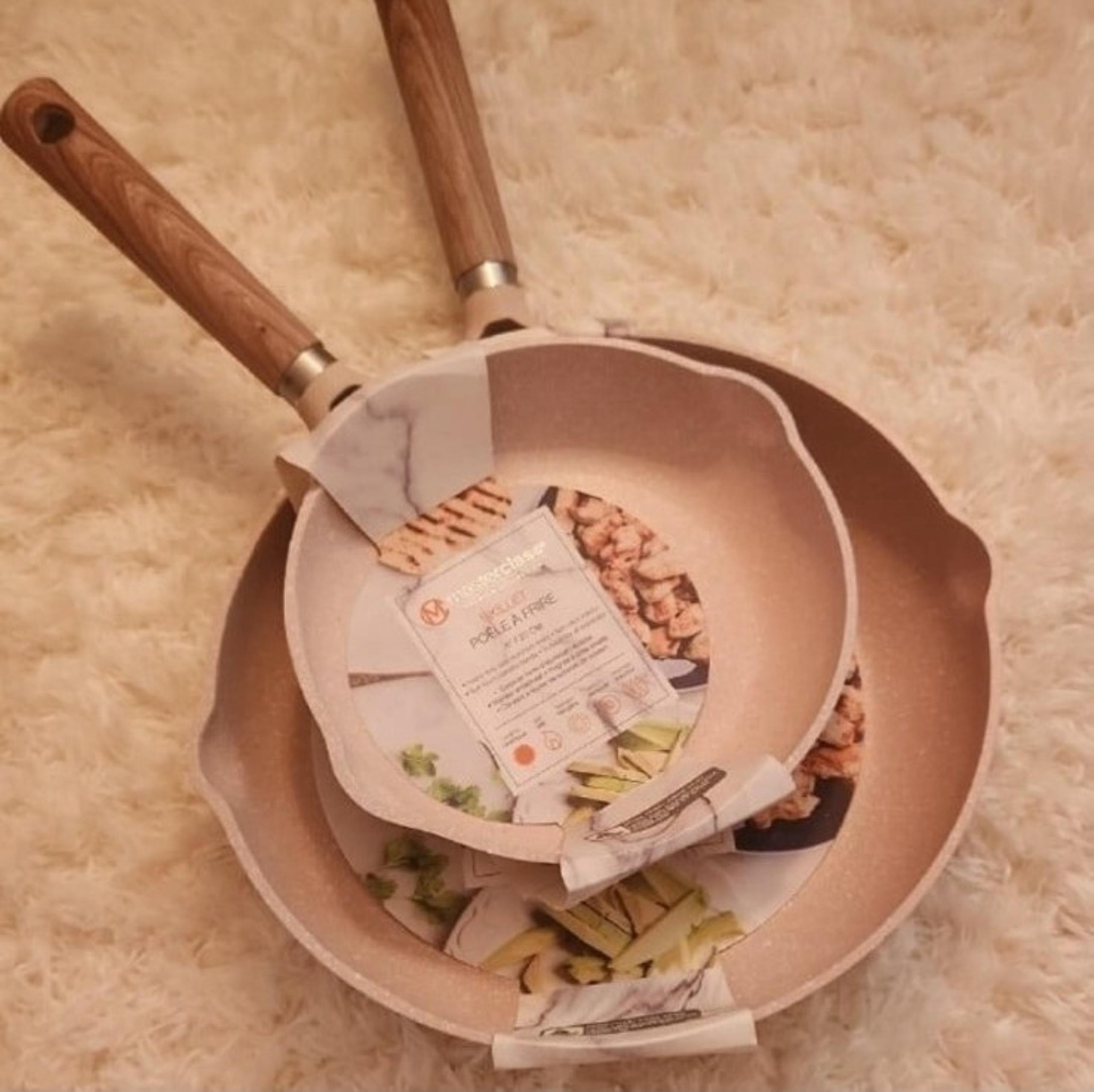 New Masterclass Pink Skillet Set