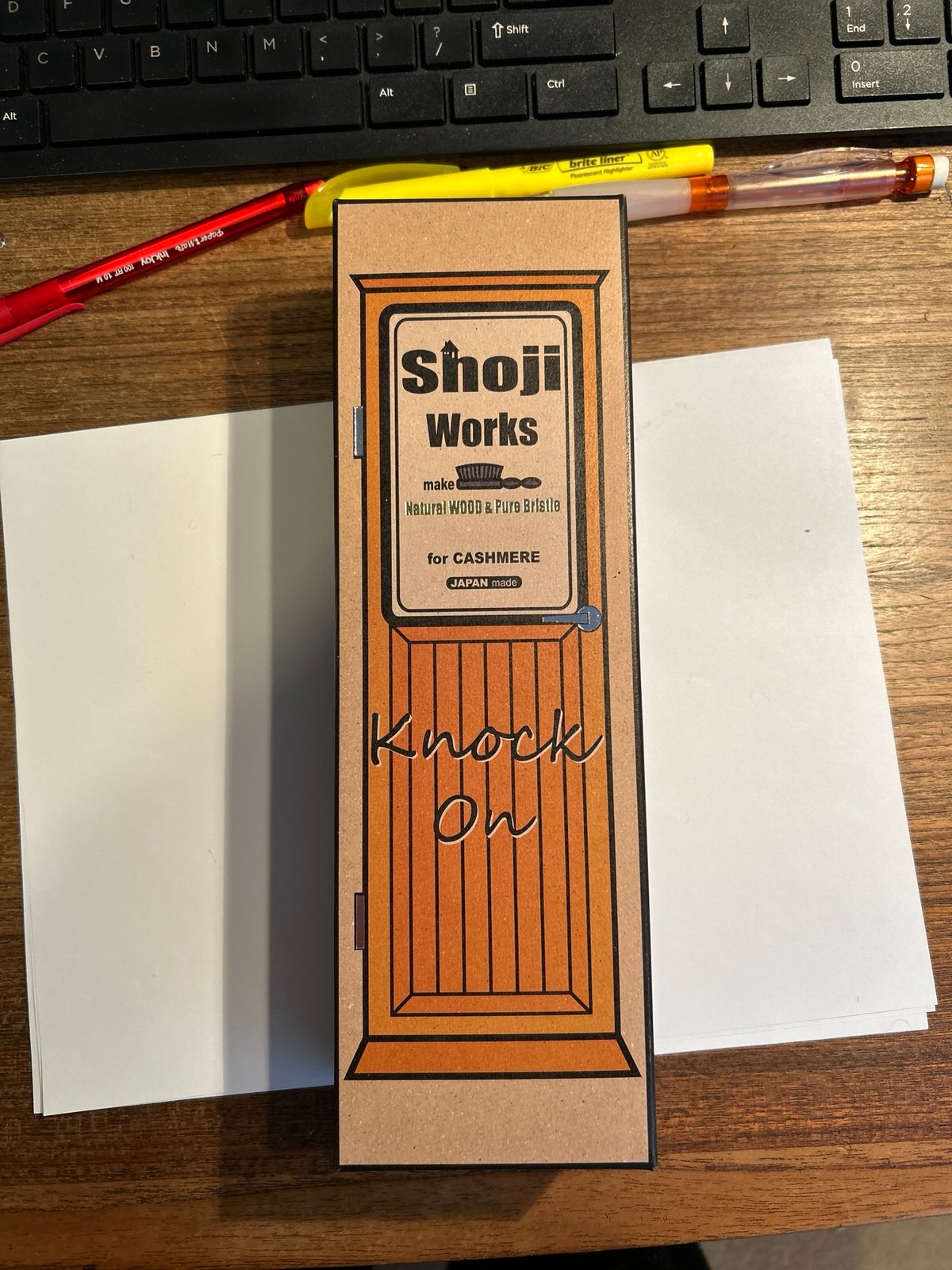 Shoji Works brush for cashmere