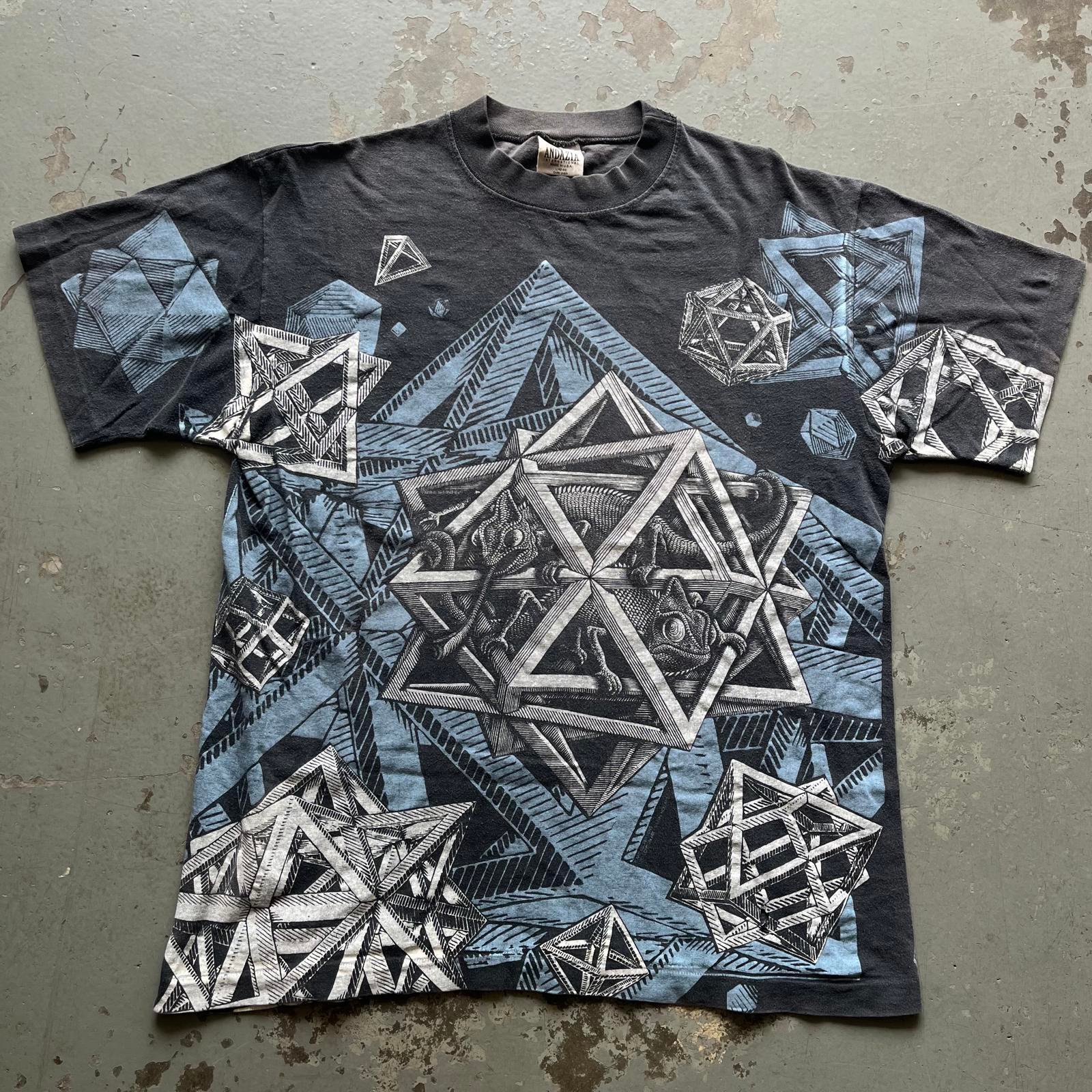 Vintage 90s M.C. Escher Lizard Chameleon Stars AOP Art Shirt