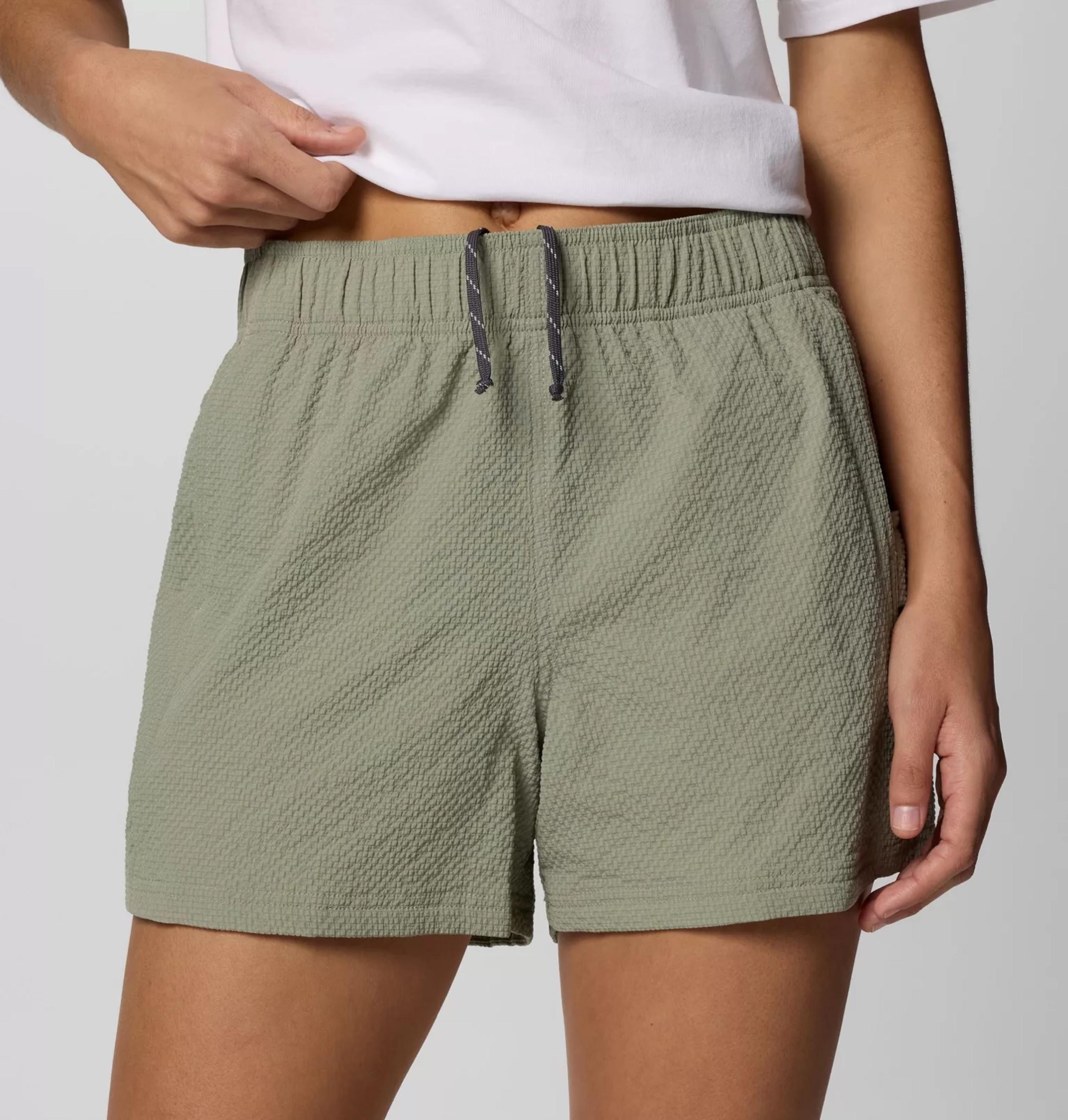 NWT Columbia Women's Sucker for Summer™ Shorts in Safari Size XL