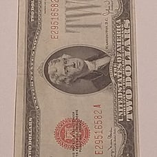 1928 Red Seal Nicer Whiter Two Dollar Note USA Genuine Nice better condition