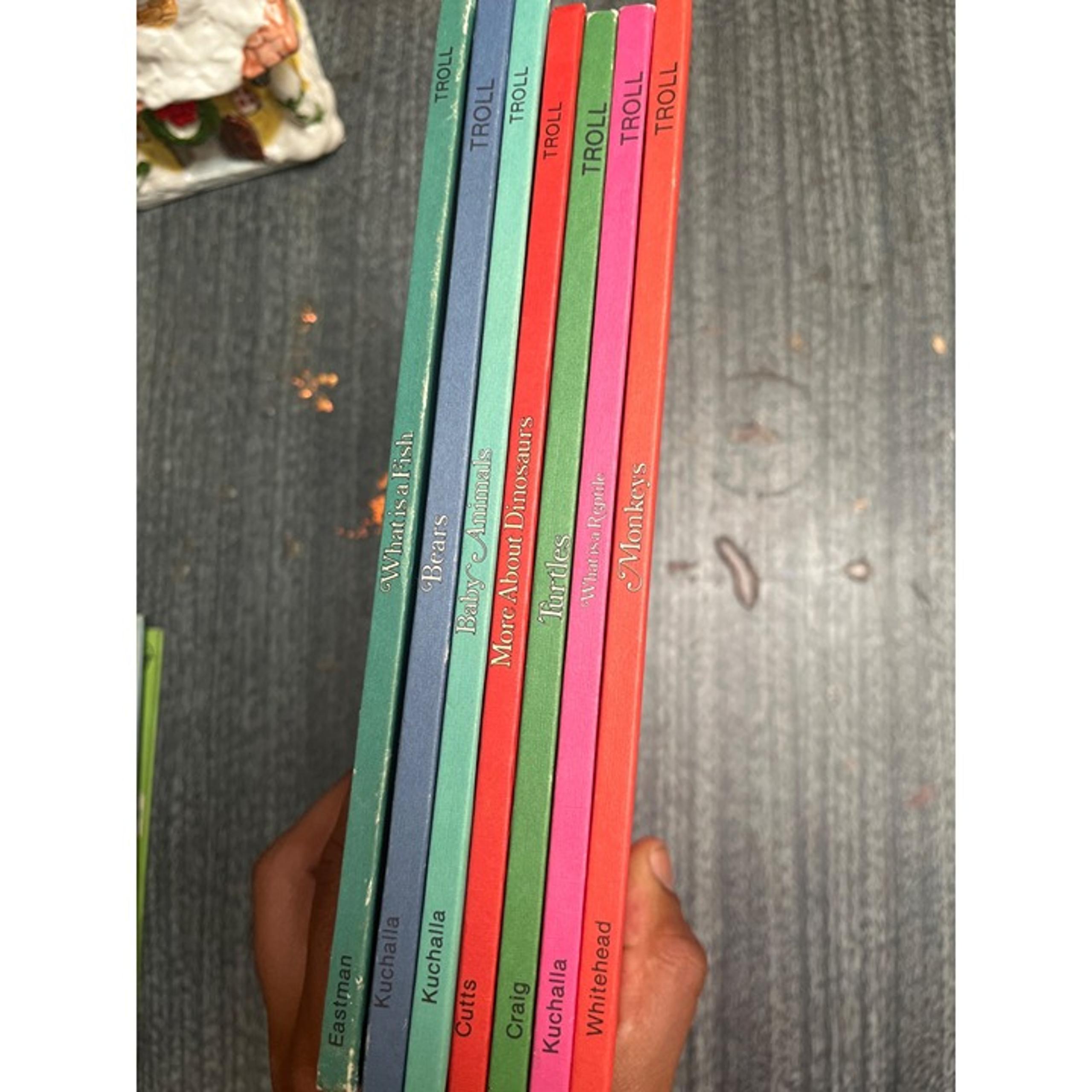 Now I Know What Is a Fish Bears Turtles Monkeys Troll Vintage Children Book Lot