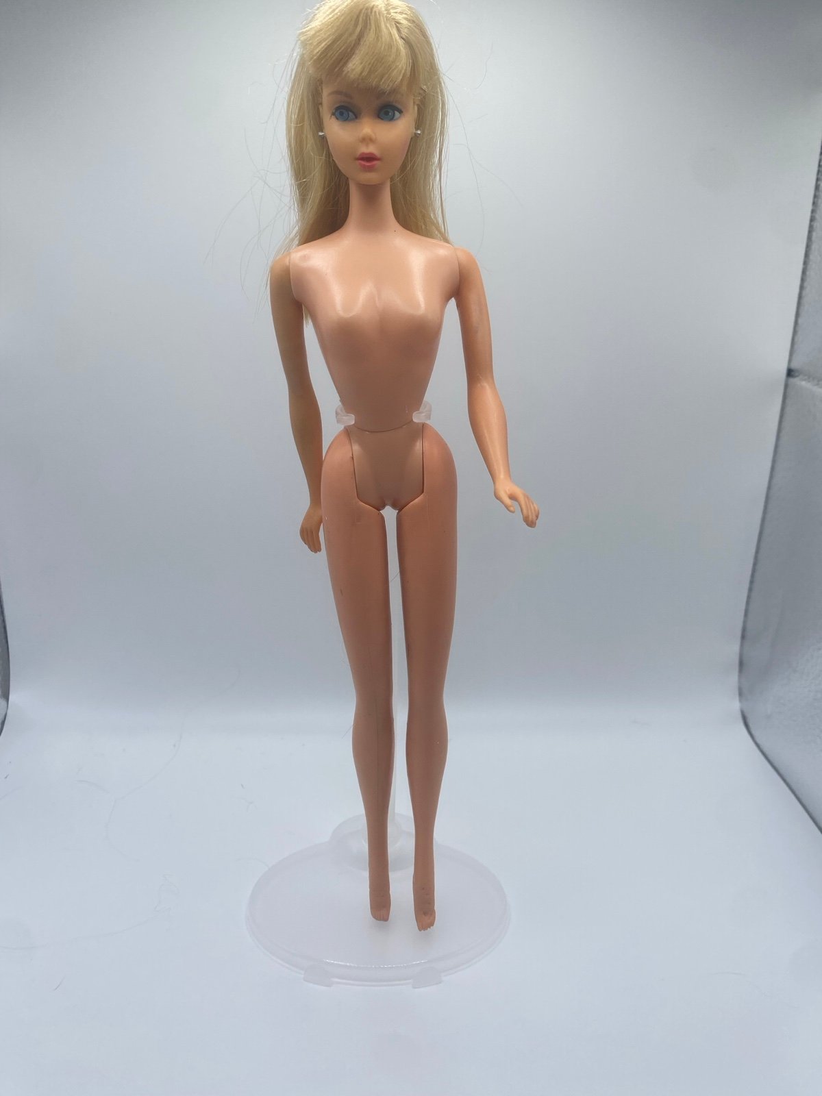 Pretty Blonde Summer Sand Twist'n Turn