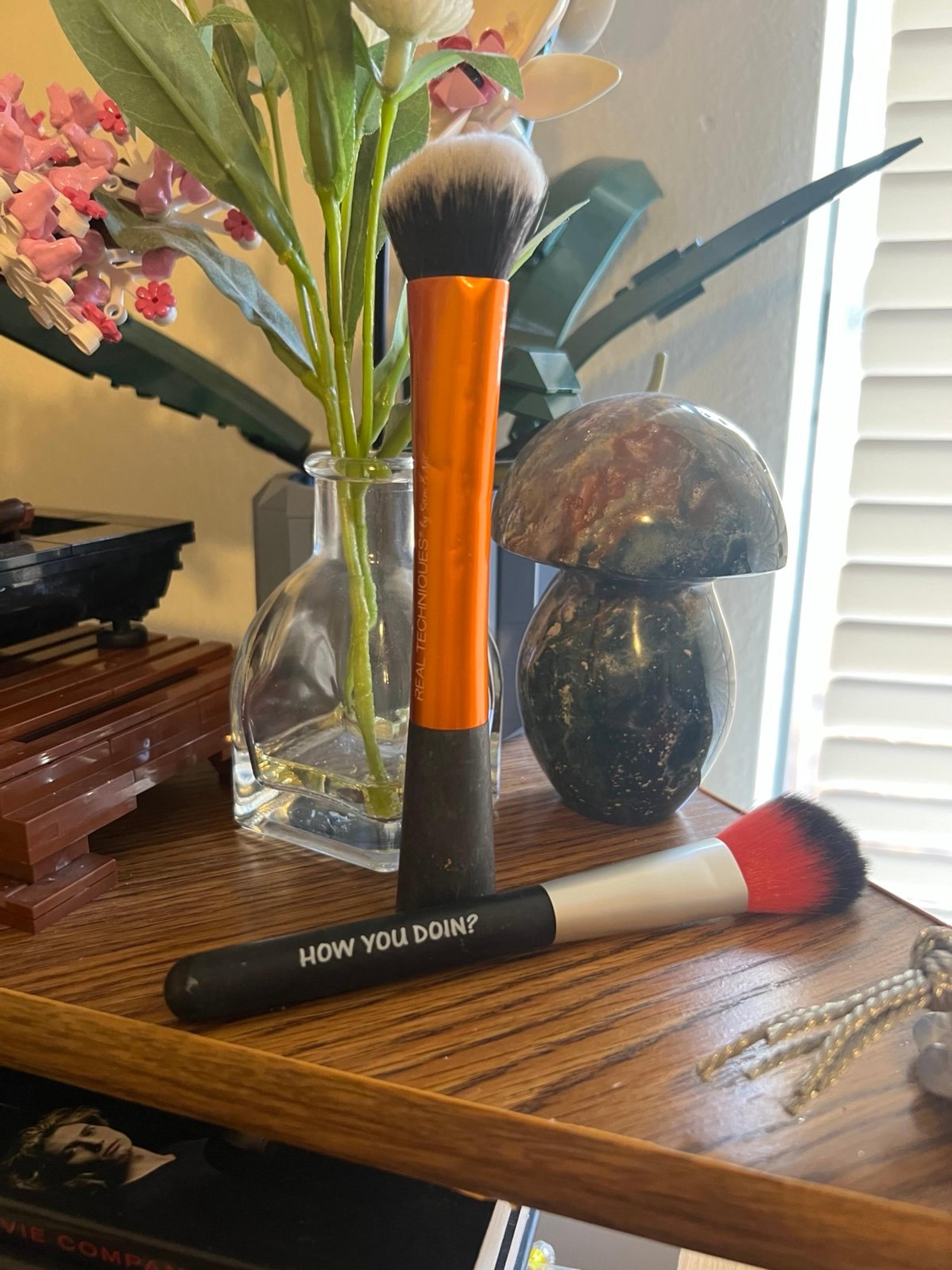 makeup brushes