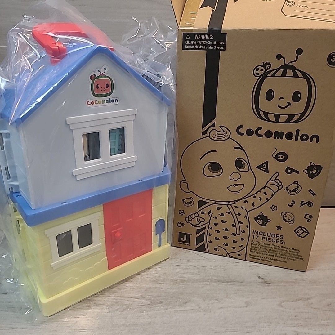CoComelon Deluxe Family House Playset Toy FACTORY SEALED CMW0076 2021