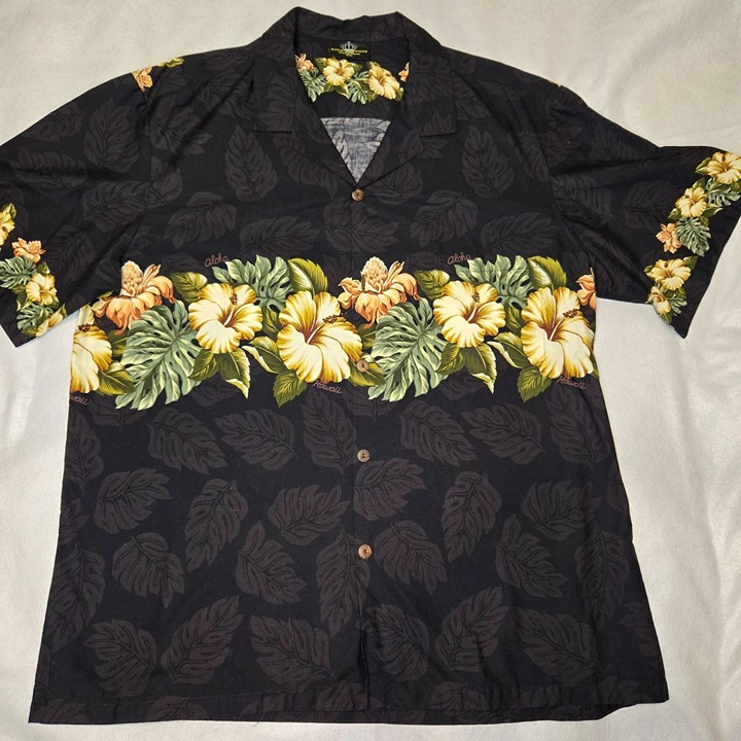 Royal Creations Hawaiian Black Floral Short Sleeve Shirt 2XL 100% Cotton
