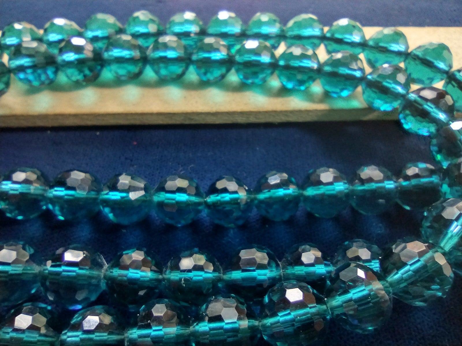 Aquablues Tourmaline crystal q8311