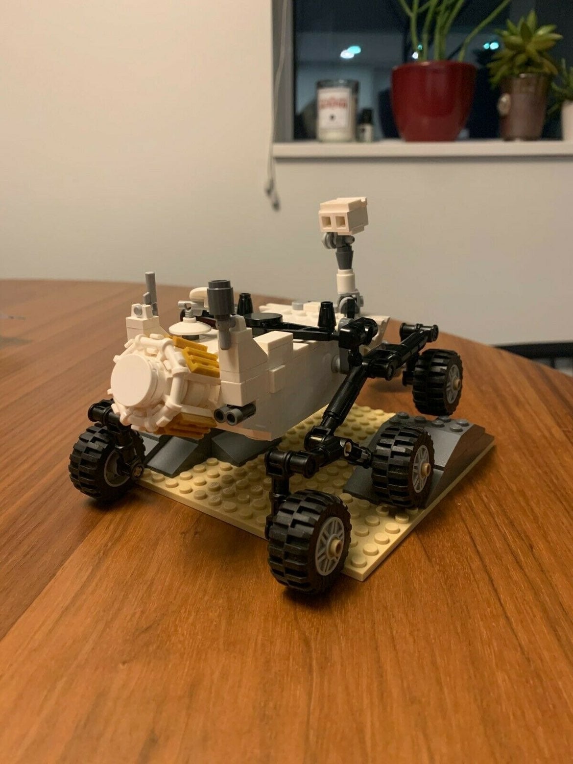 Ideas shops 21104 NASA Mars Science Laboratory Curiosity Rover