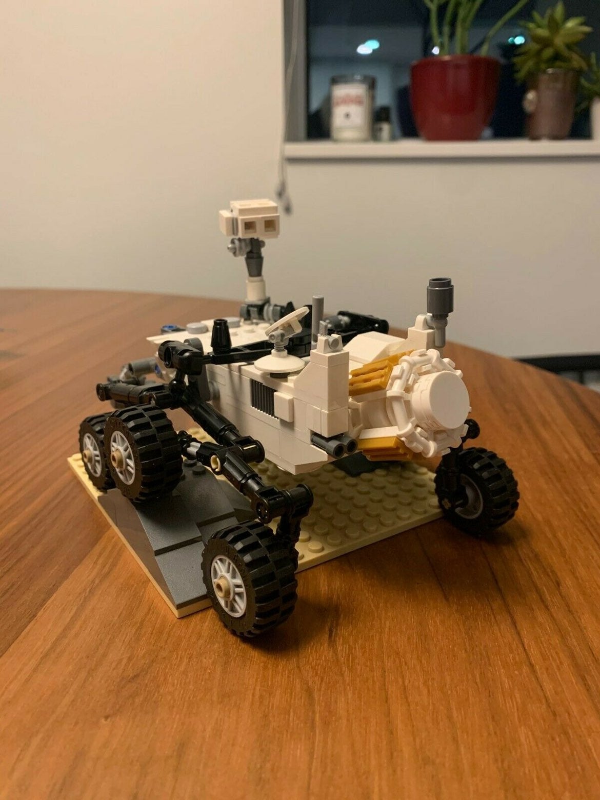 Ideas shops 21104 NASA Mars Science Laboratory Curiosity Rover