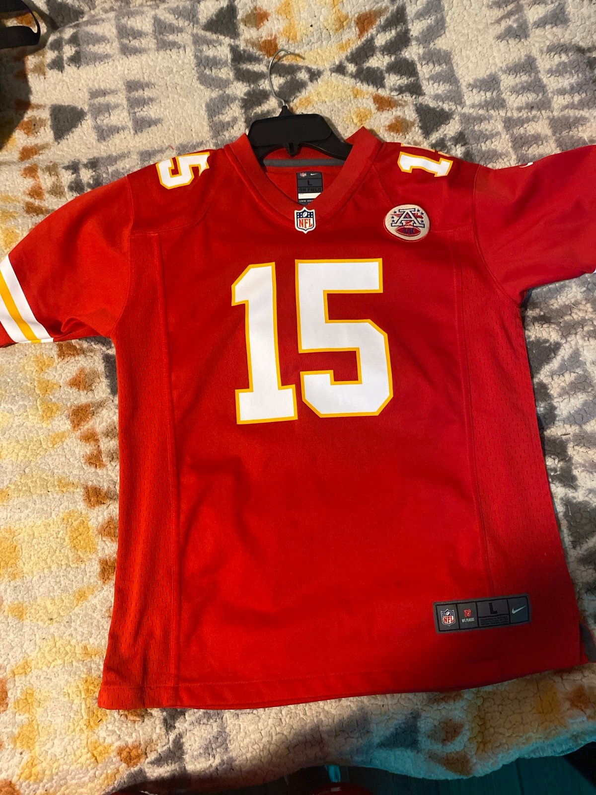 Mahomes Kansas City chiefs Jersey size Large youth