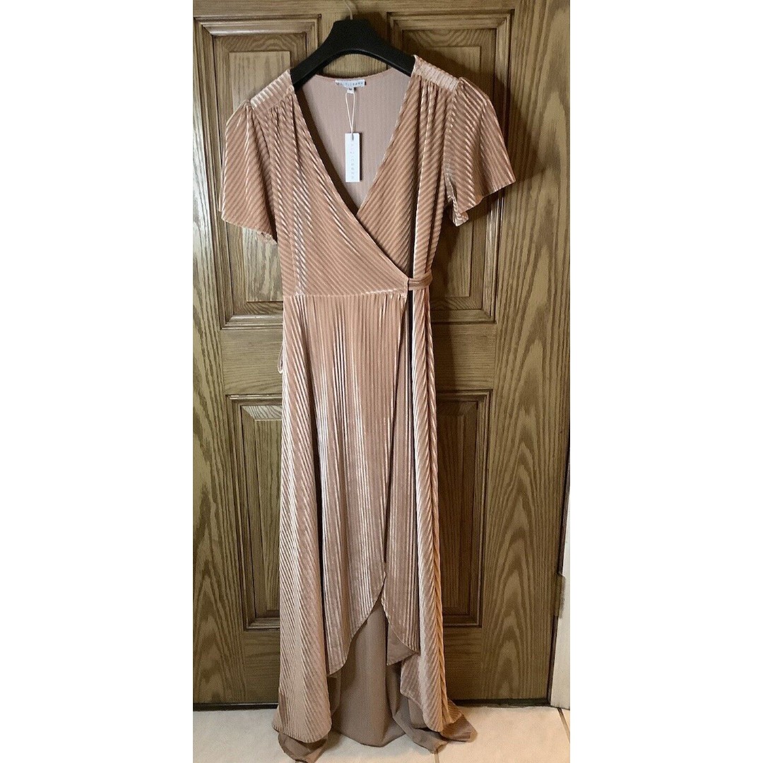 NWT Baltic Born Andi Ribbed Pleated Velvet Maxi Wrap Dress Size M Champagne