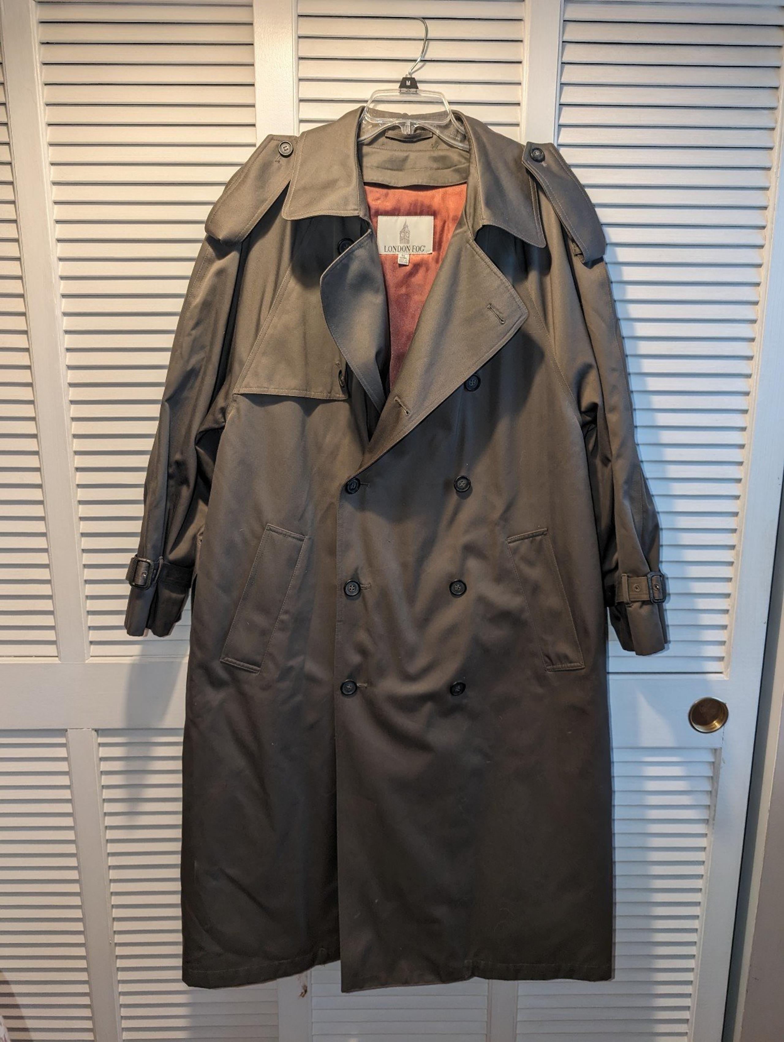 Vintage Men's London Fog trench coat