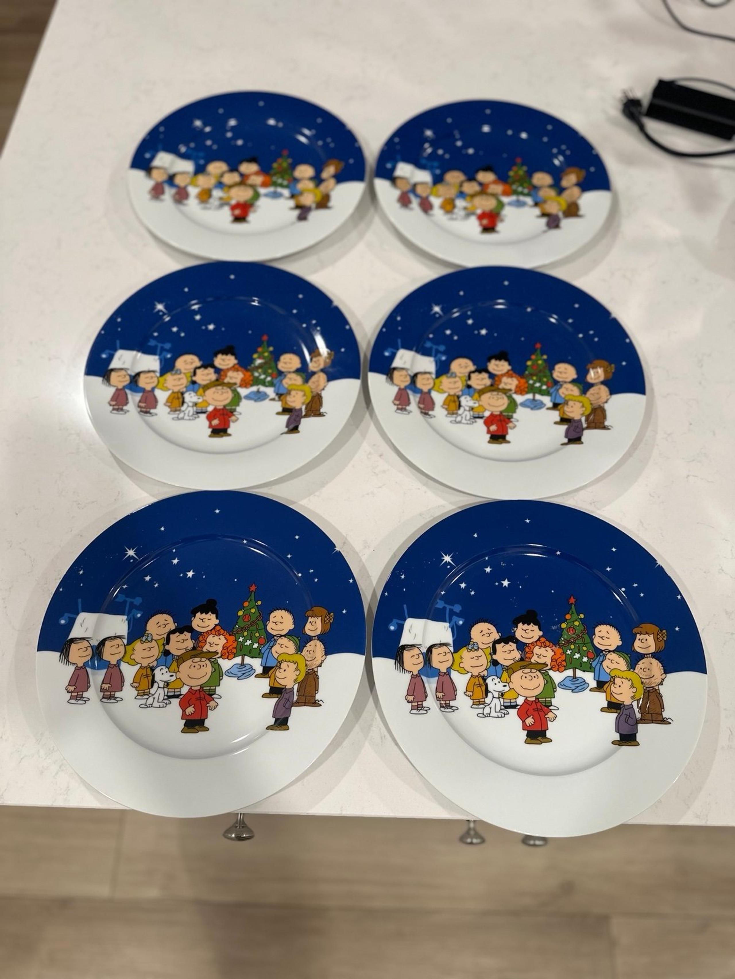 Peanuts Charlie Brown (6) christmas dinner plates