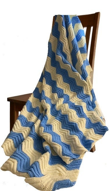 Chevron(Zig Zag)Pattern Hand Crochet Blue & White Blanket Throw W-65 x L-92