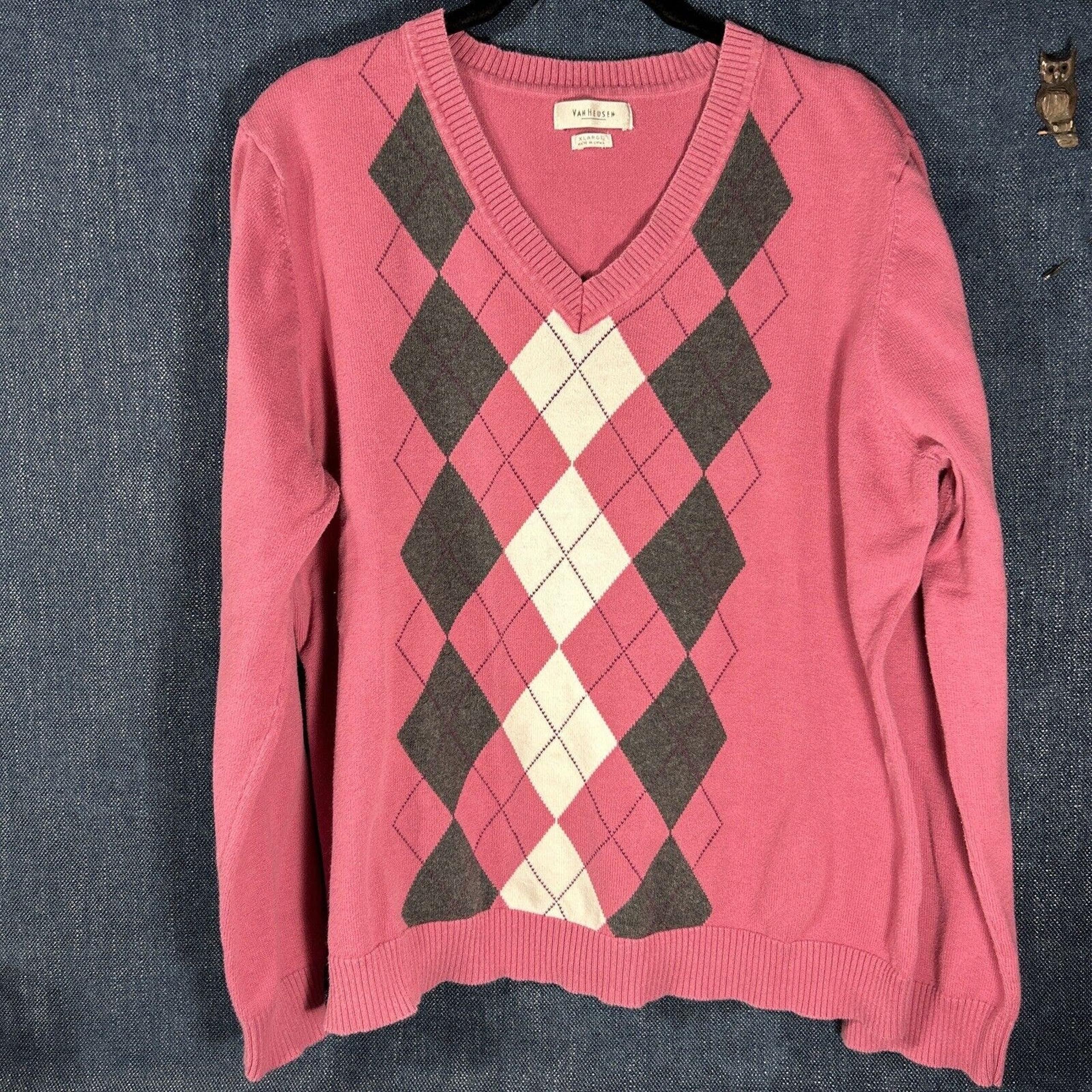 Vintage Van Heusen Argyle Sweater Small Womens V Neck Pink White Diamonds