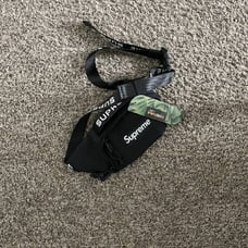 SUPREME FANNY PACK!!