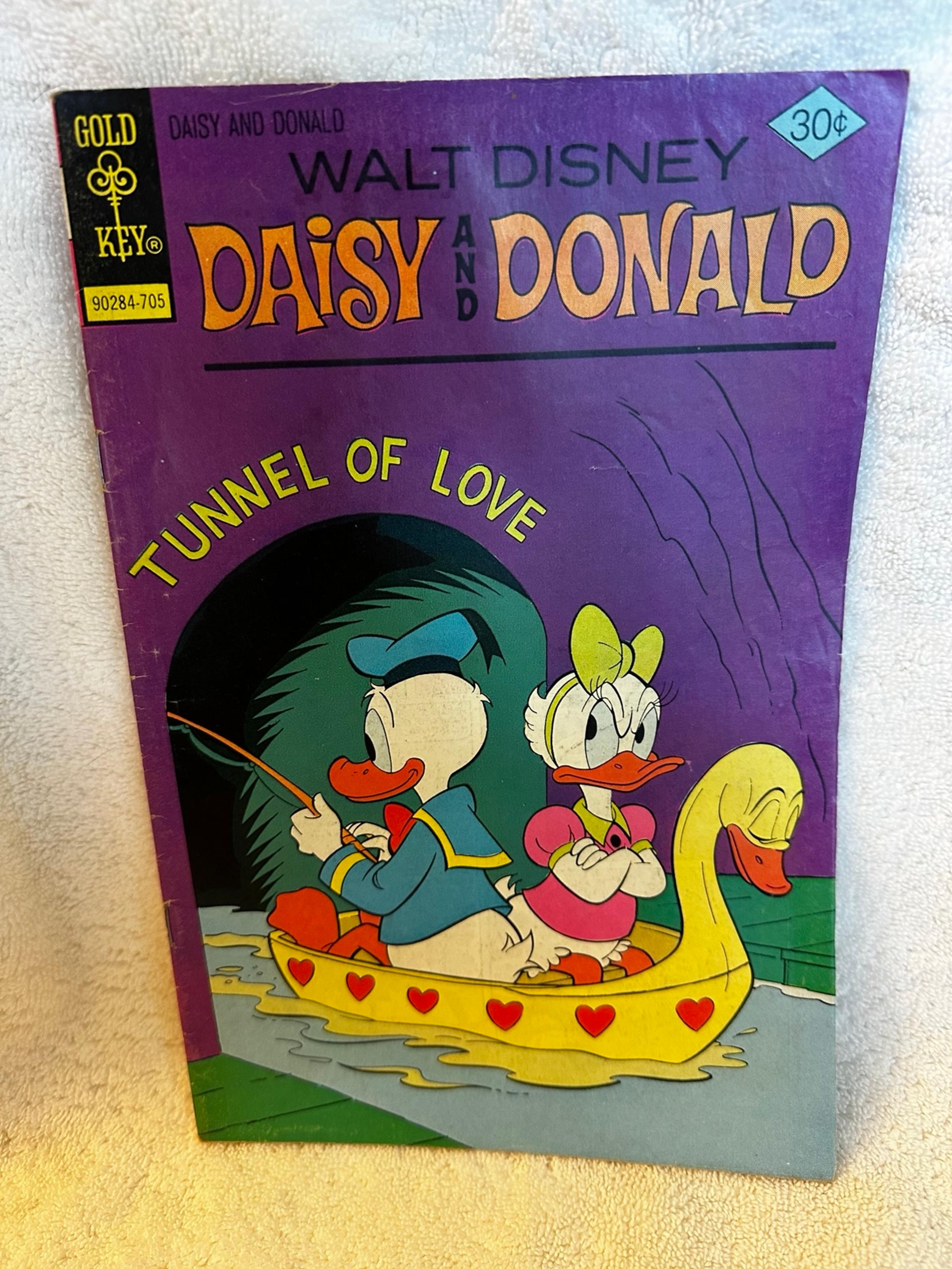 Western Publishing’s Walt Disney: Daisy and Donald Issue # 23 (1977)