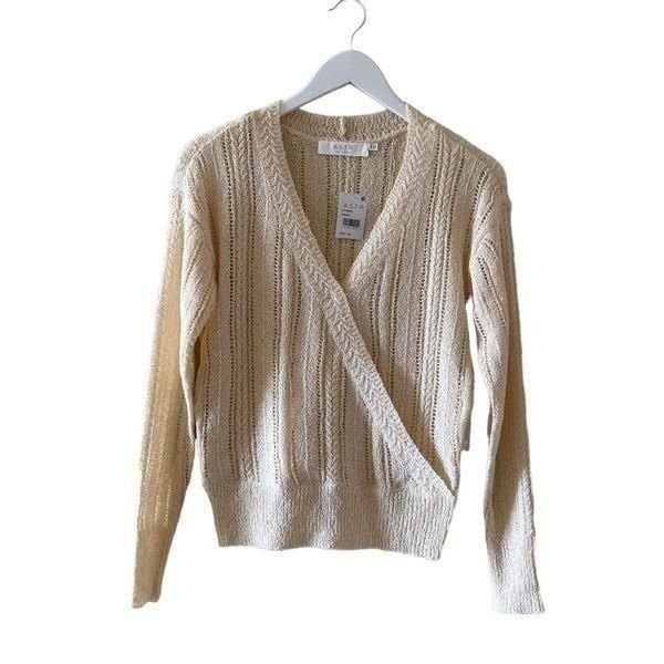 ASTR Faux Wrap V-neck Pointelle Knit Pullover Sweater in Beige Cream SZ XS