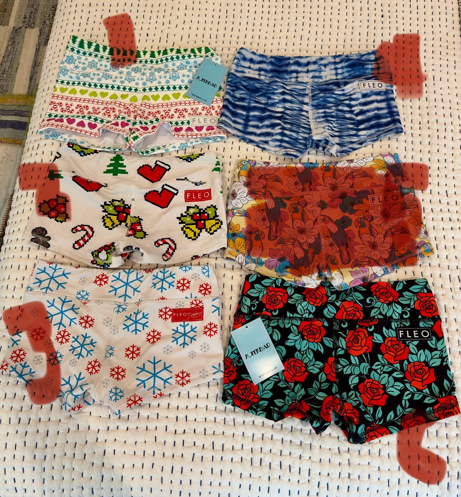 Medium FLEO Shorts