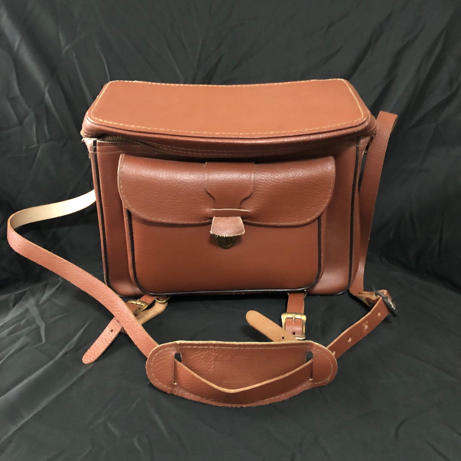 Vintage Diamond Gadg-it Camera Bag With Strap C 718 Genuine Leather