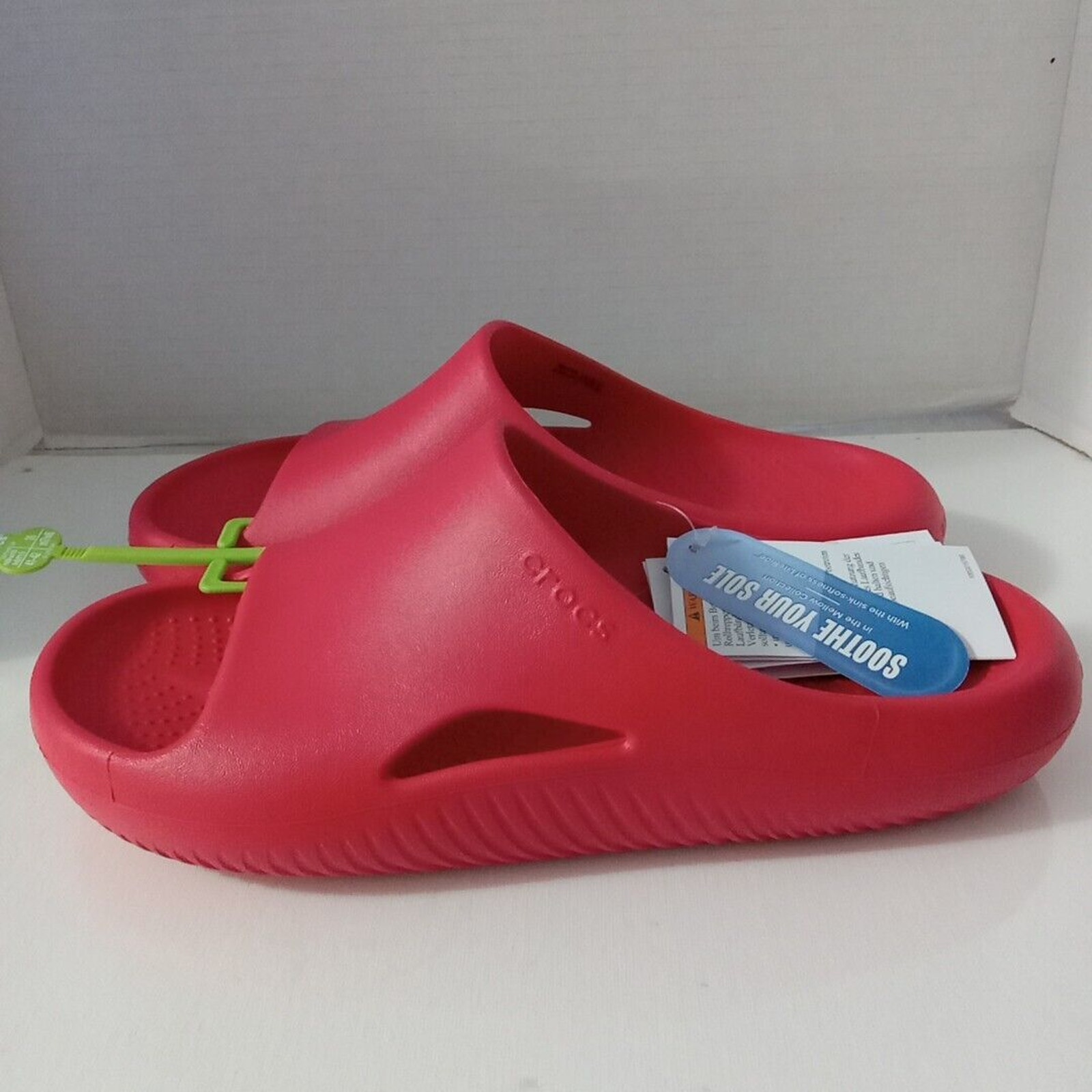 Crocs Mellow Recovery Slides in Varsity Red Men’s Size 8 Women's Size 10