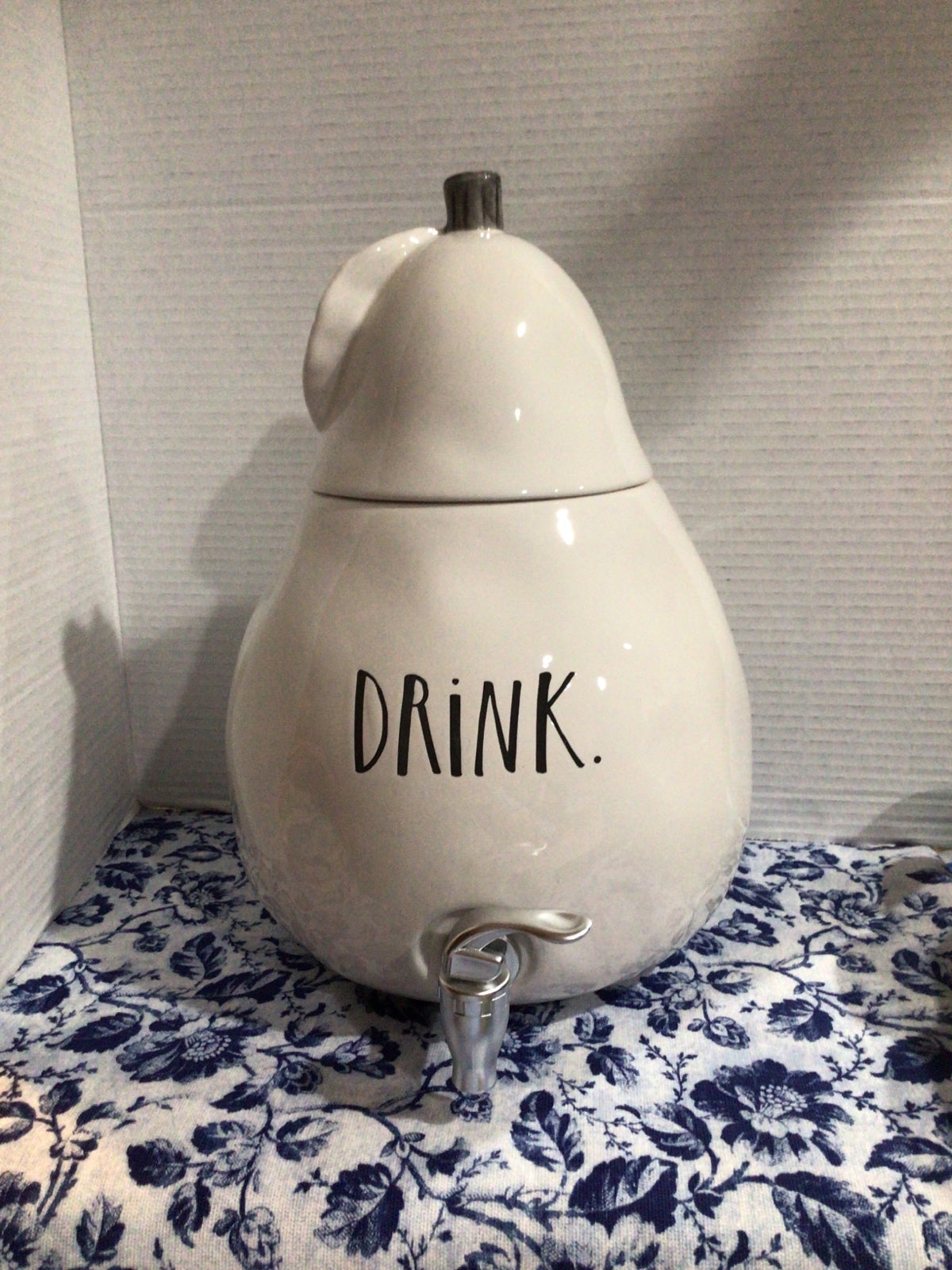 #27CD RAE DUNN PEAR (DRINK) 14”x7” DISPENSER