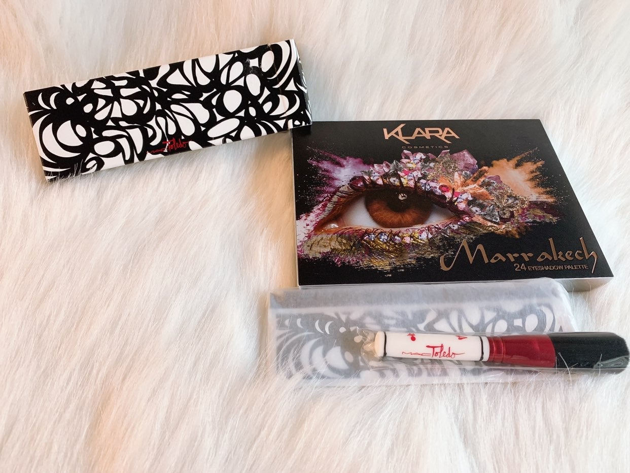 Klara eyeshadow paletette+M.A.C brush