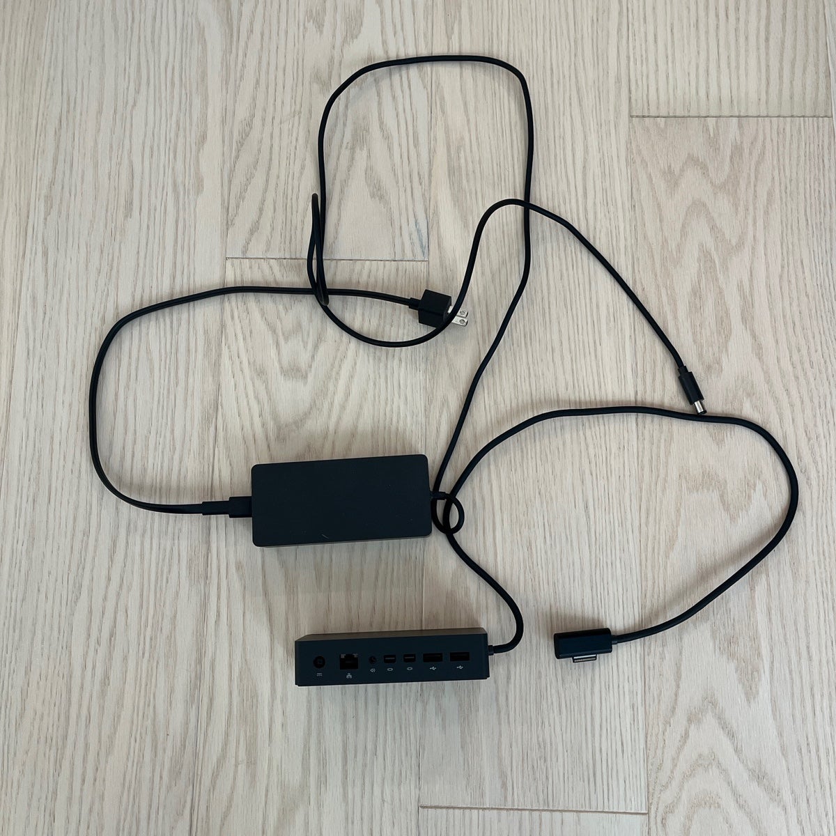Microsoft Surface Dock 1