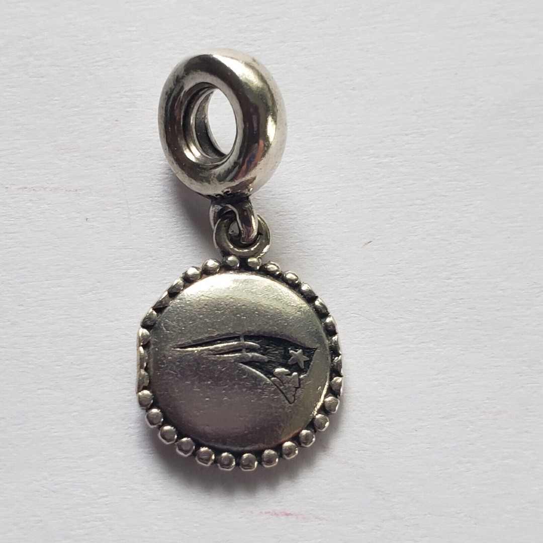 Pandora New England Patriots Logo Dangle Charm 925 Sterling Silver ALE NFL