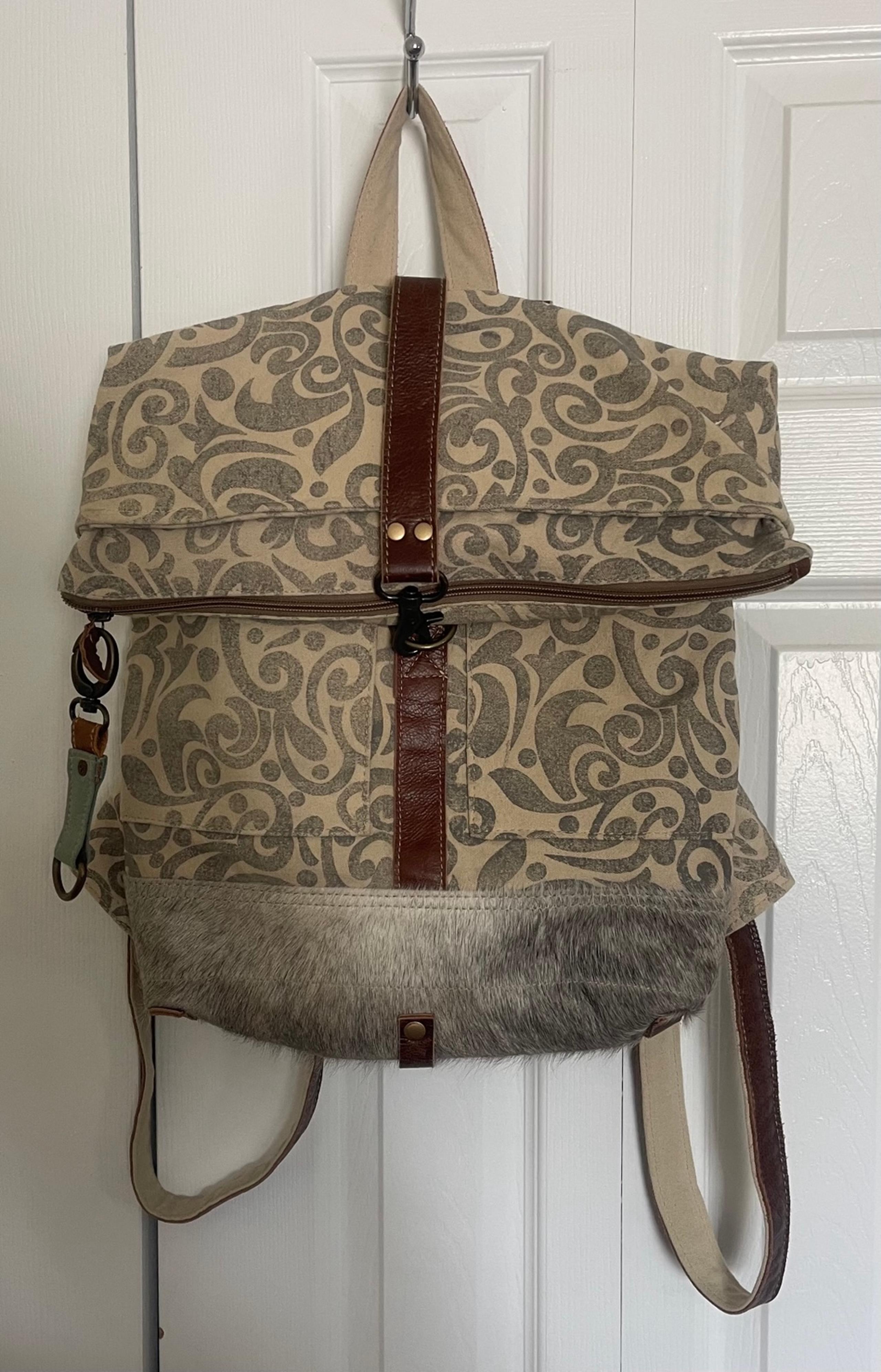 Myra backpack