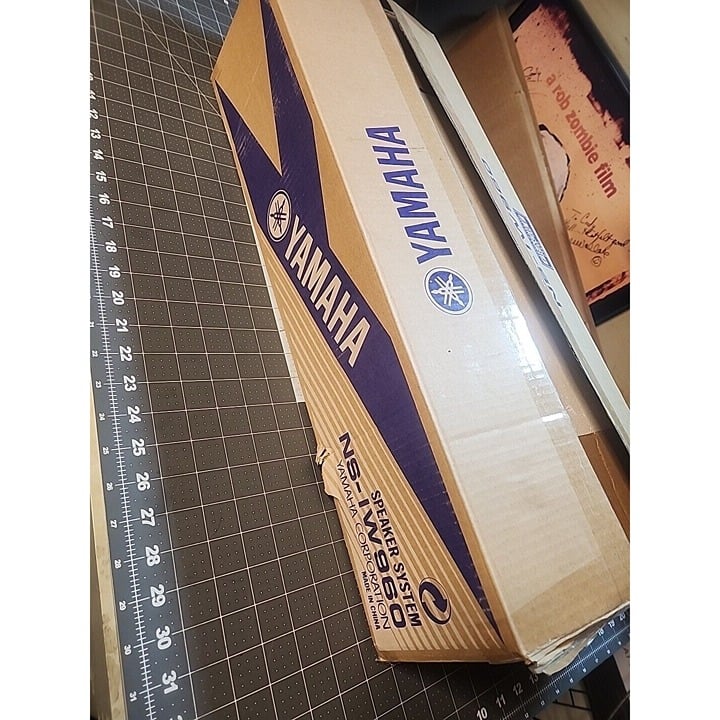 Yamaha NS-IW960 Center Speaker